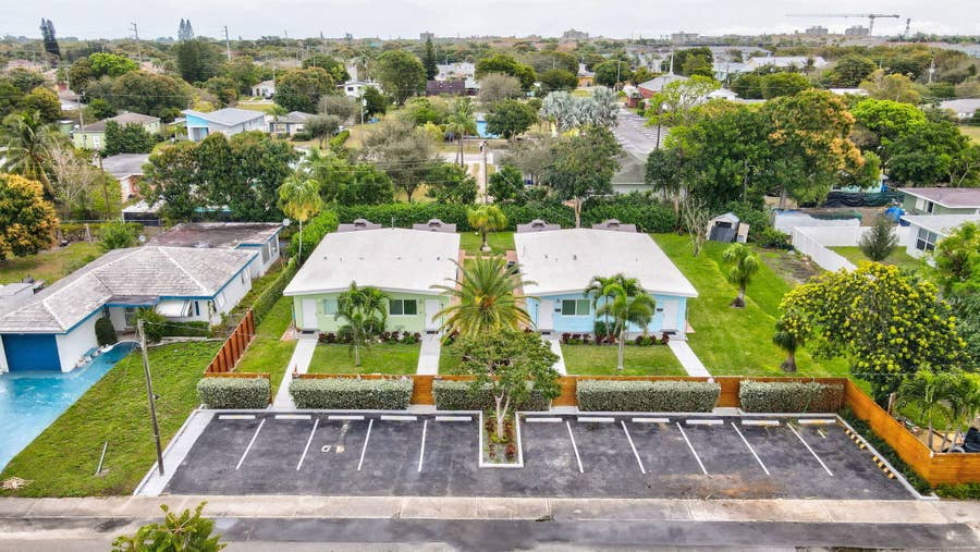 Property photo for 115 NW 8th Avenue, Delray Beach, FL