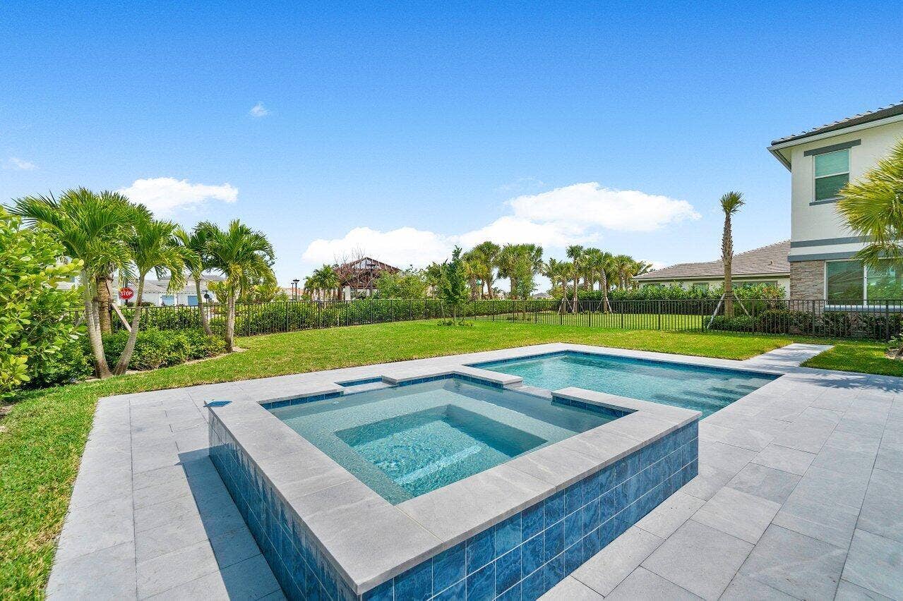 12289 Waterstone Circle, Palm Beach Gardens, FL 33412 039-12289WaterstoneCircle-PalmBeachGarde