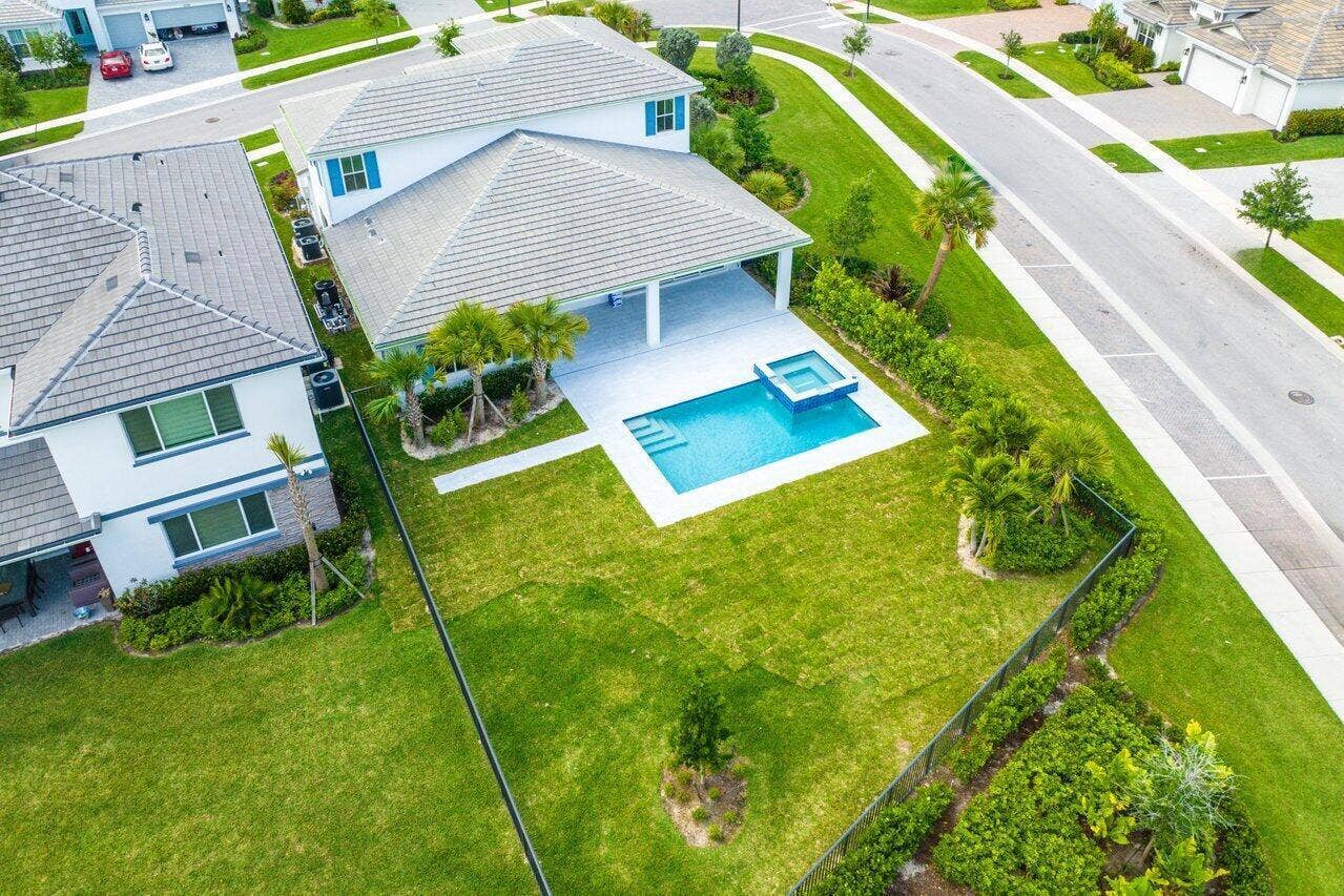 12289 Waterstone Circle, Palm Beach Gardens, FL 33412 045-12289WaterstoneCircle-PalmBeachGarde