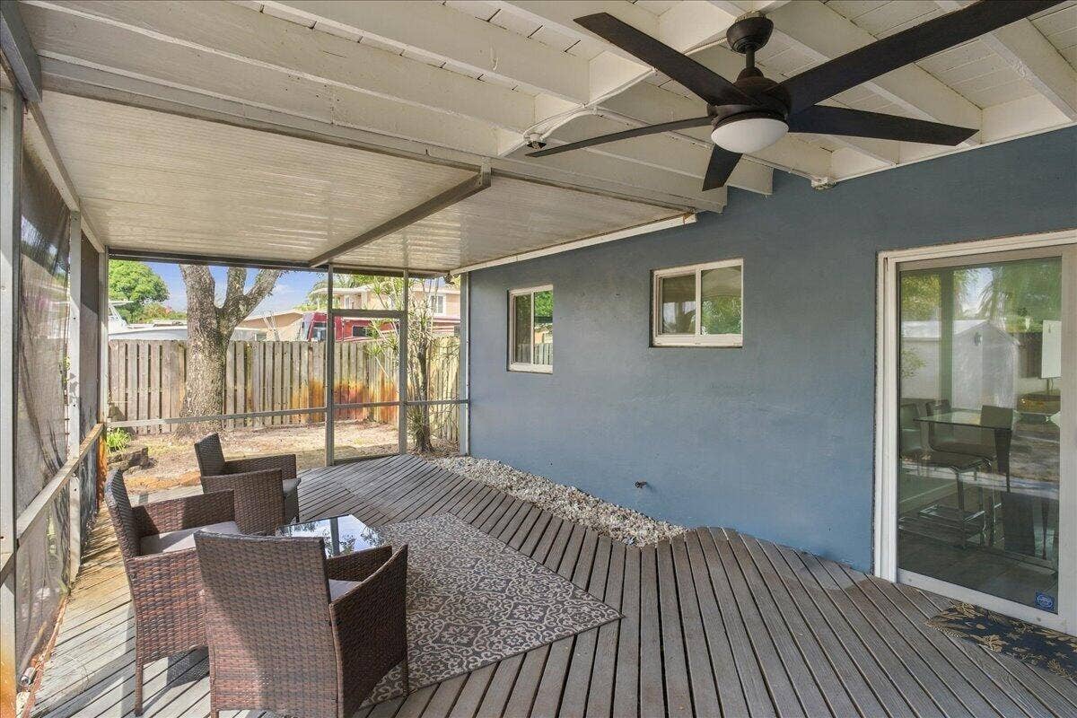 Screened Porch