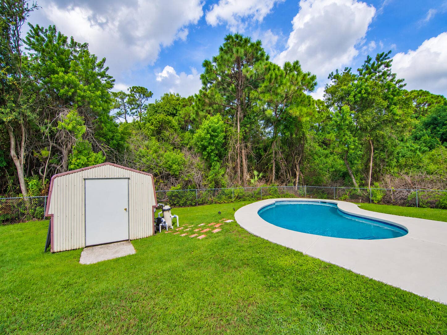 5717 BIRCH Drive, Fort Pierce, FL 34982 f