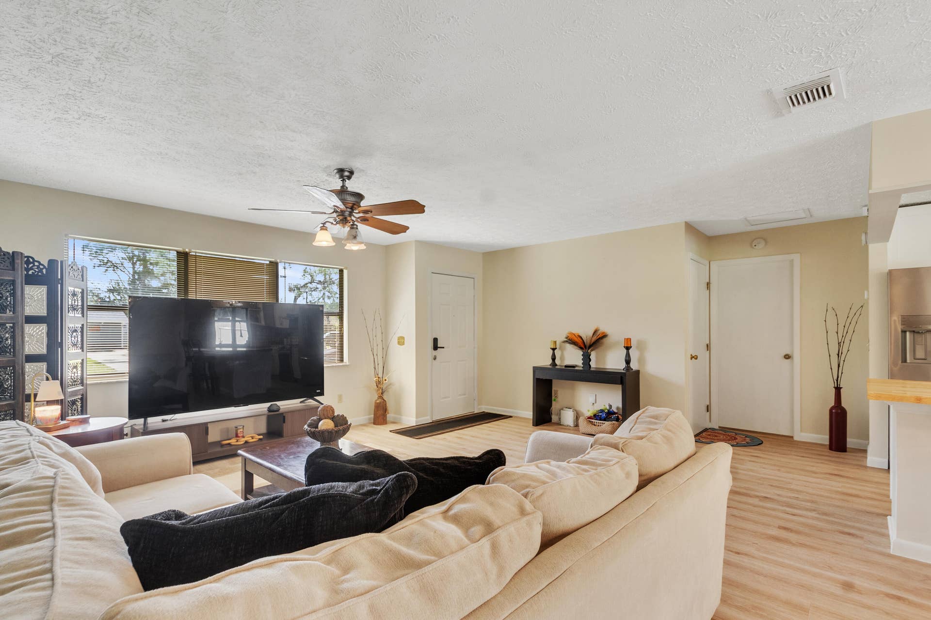 5717 BIRCH Drive, Fort Pierce, FL 34982 8