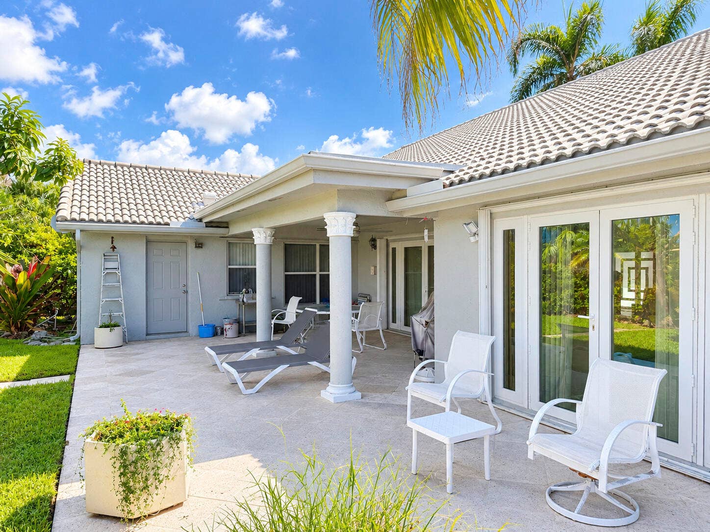 492 NW 162nd Avenue NW, Pembroke Pines, FL 33028 Backyard2