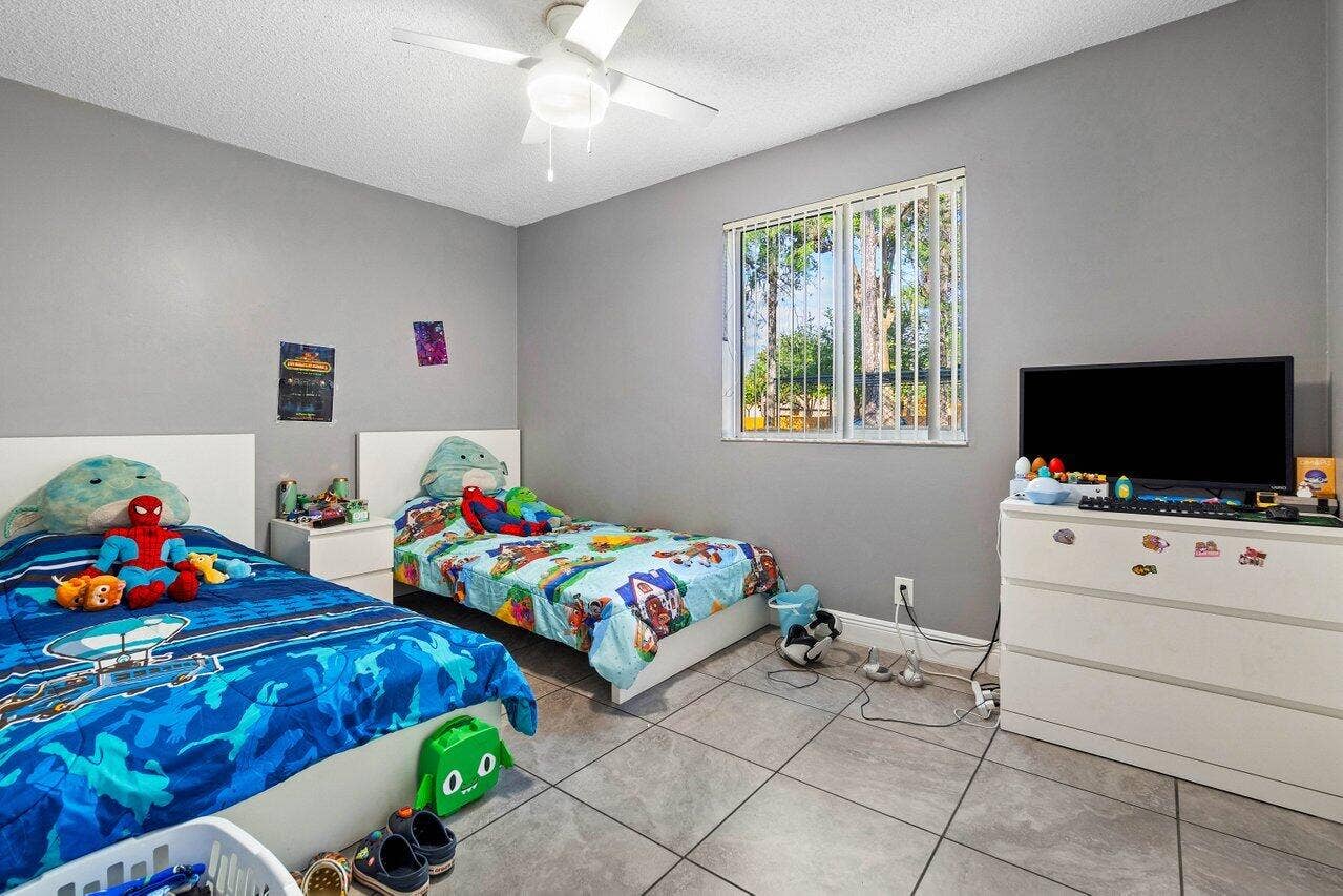 1831-1837 NW 94th Avenue, Coral Springs, FL 33071 29