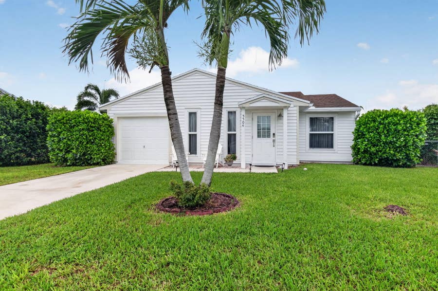 Property photo for 5504 COURTNEY Circle, Boynton Beach, FL