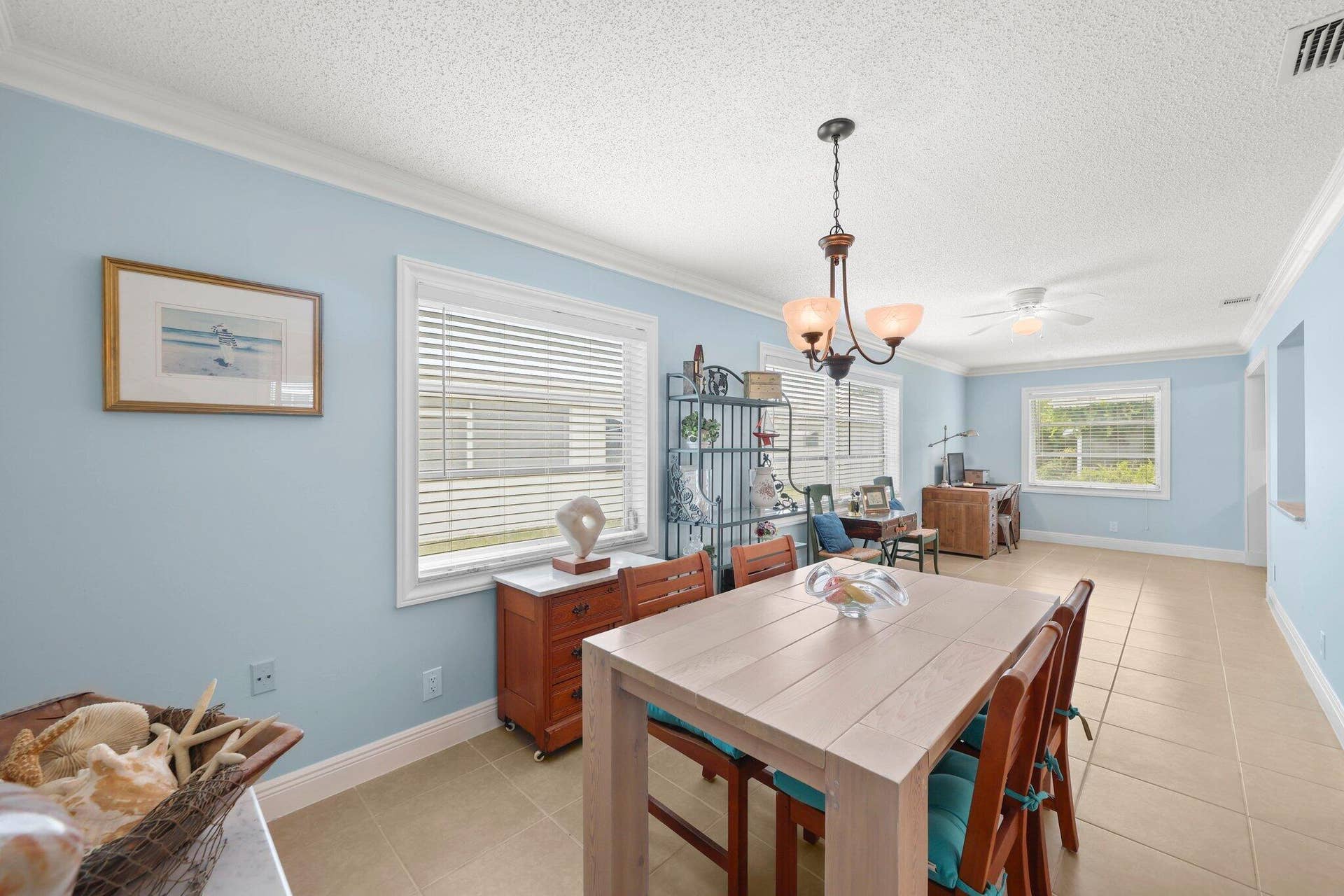 2114 Southwest 13th Pl - 24.jpg-SMALL