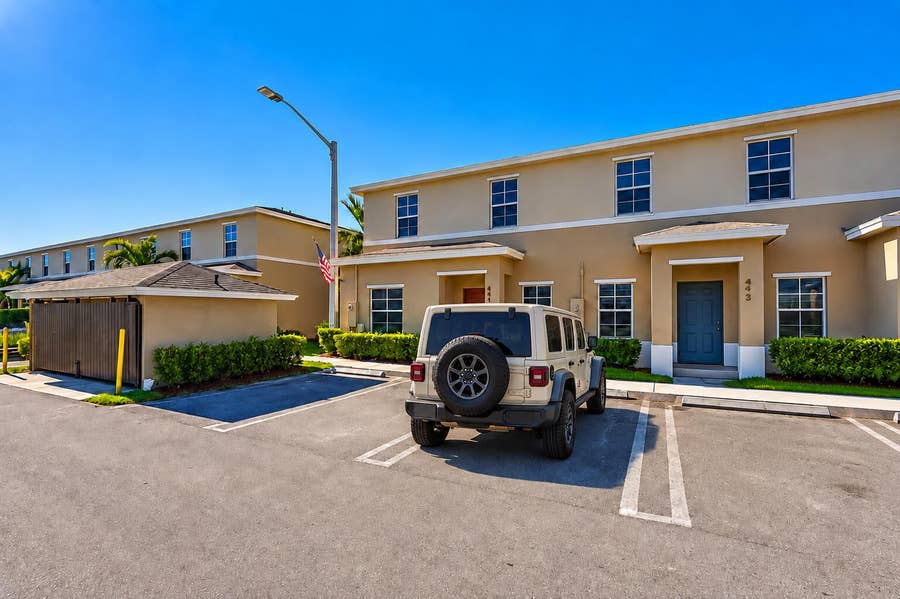 Property photo for 497 NE 4th Street, Florida City, FL