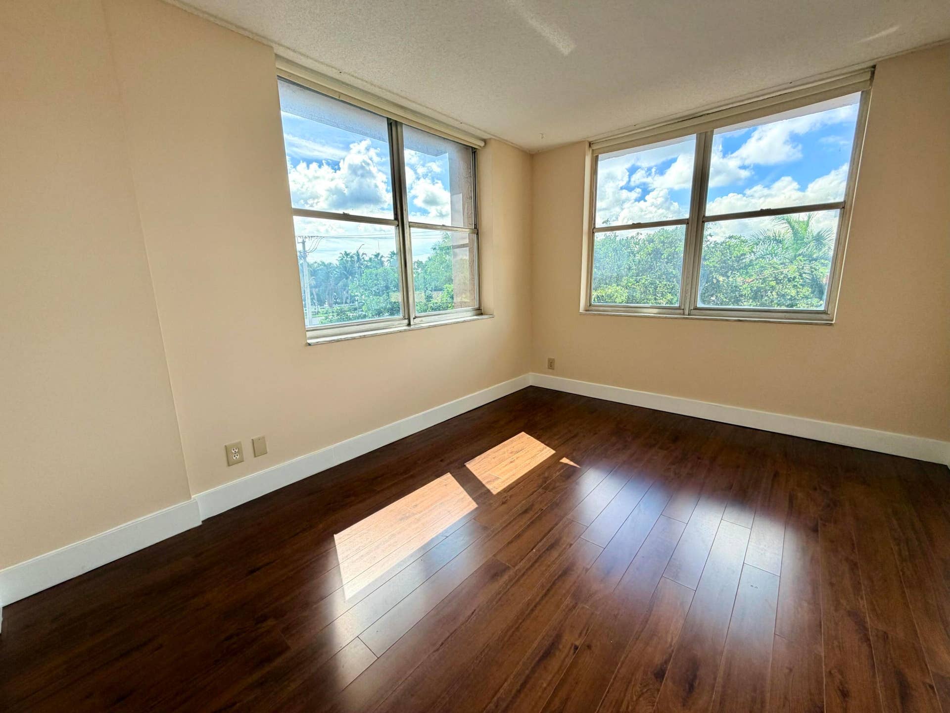 777 S Federal Highway, #RP407, Pompano Beach, FL 33062 Second Bedroom