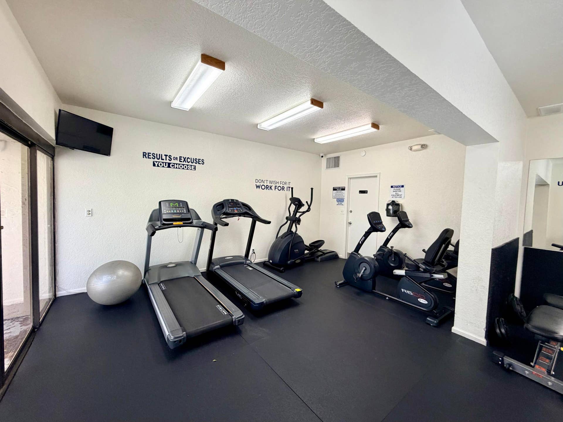 777 S Federal Highway, #RP407, Pompano Beach, FL 33062 2026-09-24 11.38.07-1