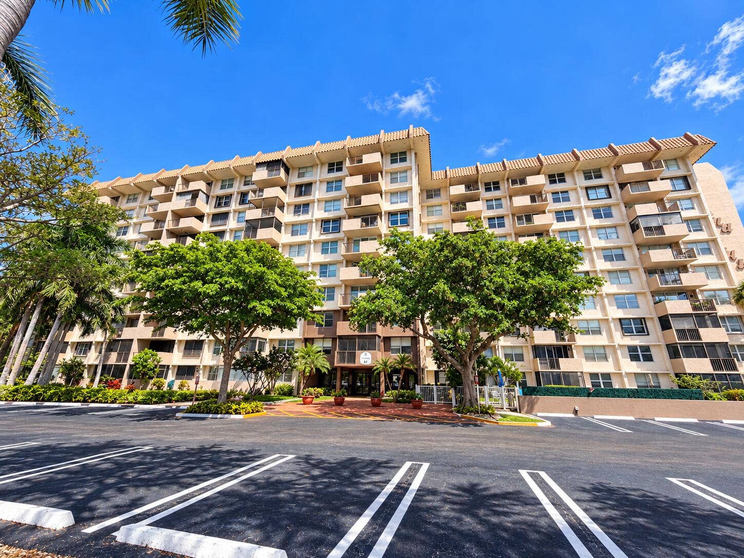 777 S Federal Highway, #RP407, Pompano Beach, FL 33062 Exterior Front