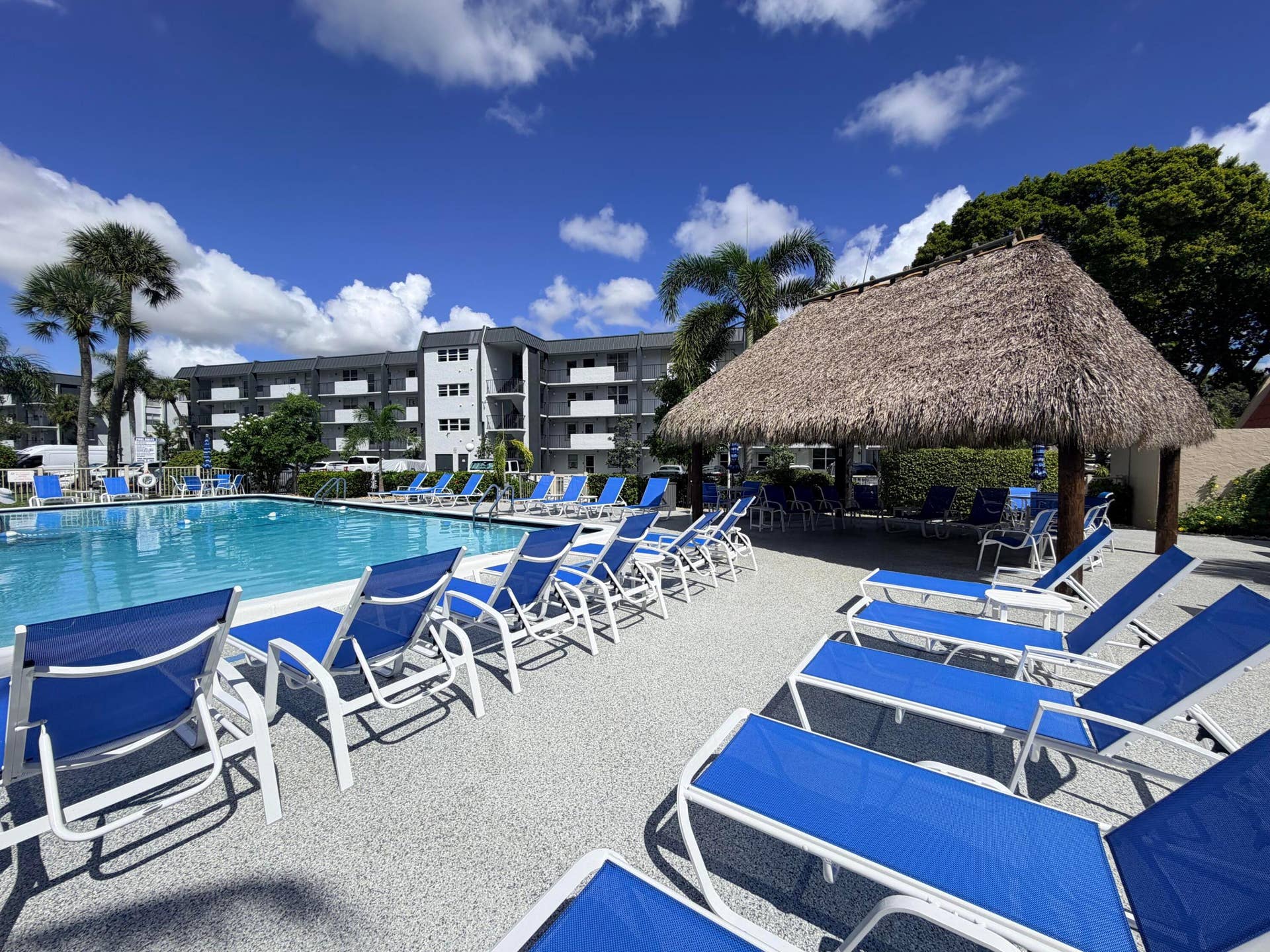 777 S Federal Highway, #RP407, Pompano Beach, FL 33062 Pool