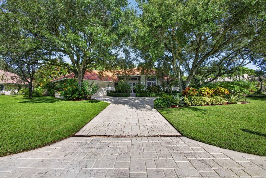 Property photo for 43 DUNBAR Road, Palm Beach Gardens, FL
