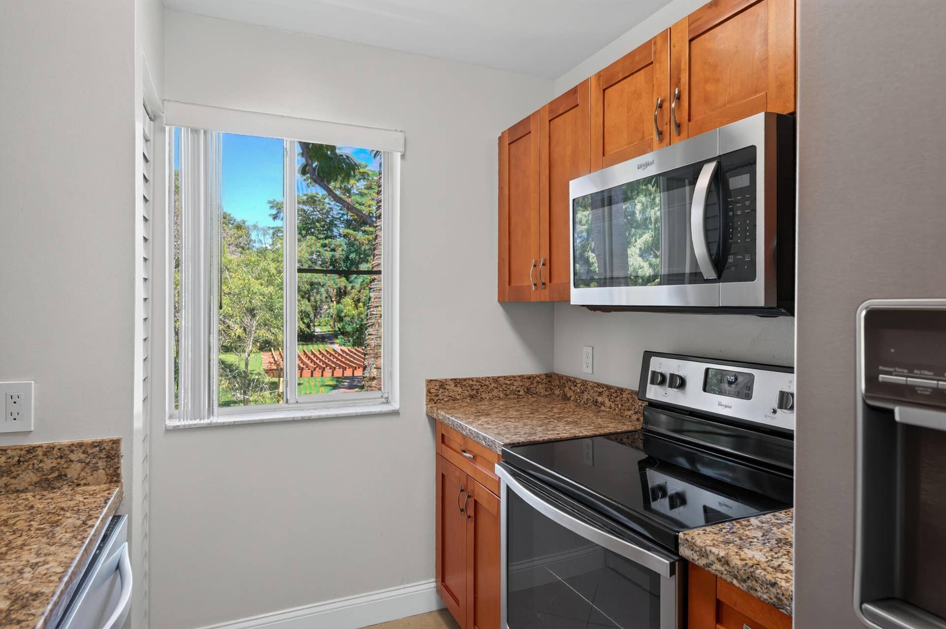 10717 Cleary Boulevard, #211, Plantation, Plantation, FL 33324 10717 unit 211-18