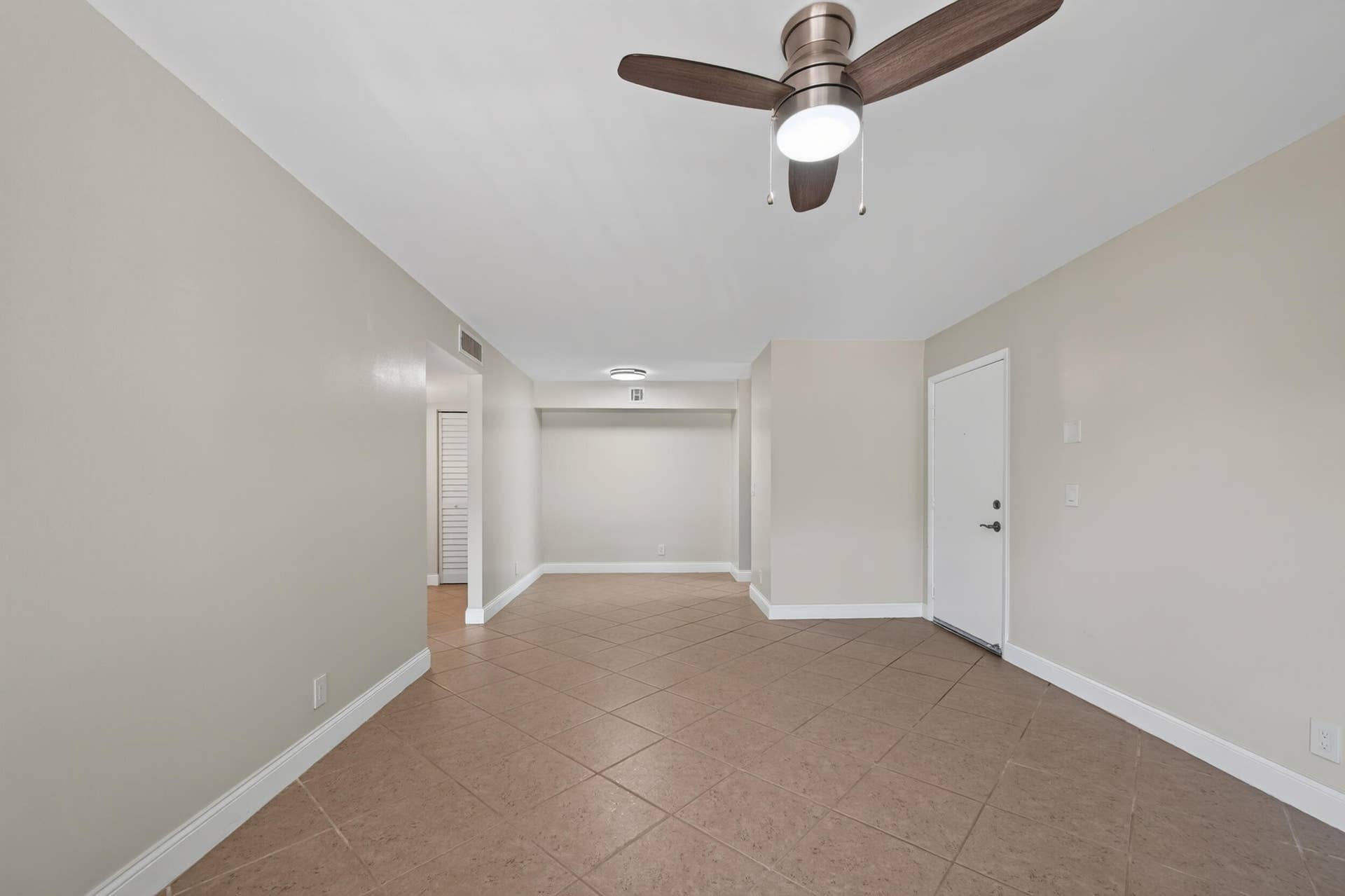 10717 Cleary Boulevard, #211, Plantation, Plantation, FL 33324 10717 unit 211-16