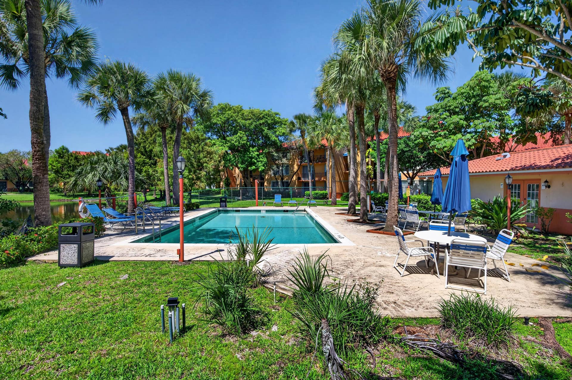 10717 Cleary Boulevard, #211, Plantation, Plantation, FL 33324 10717 unit 211-52