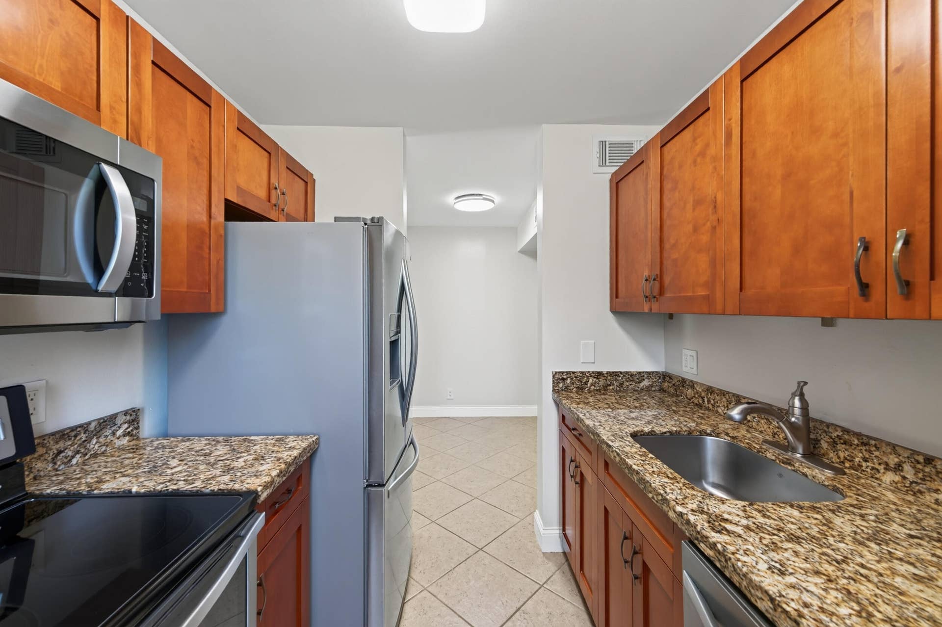 10717 Cleary Boulevard, #211, Plantation, Plantation, FL 33324 10717 unit 211-20