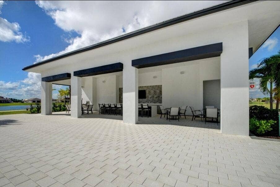 15750 LONGBOAT KEY Drive, Westlake, FL 33470 Back Cabana