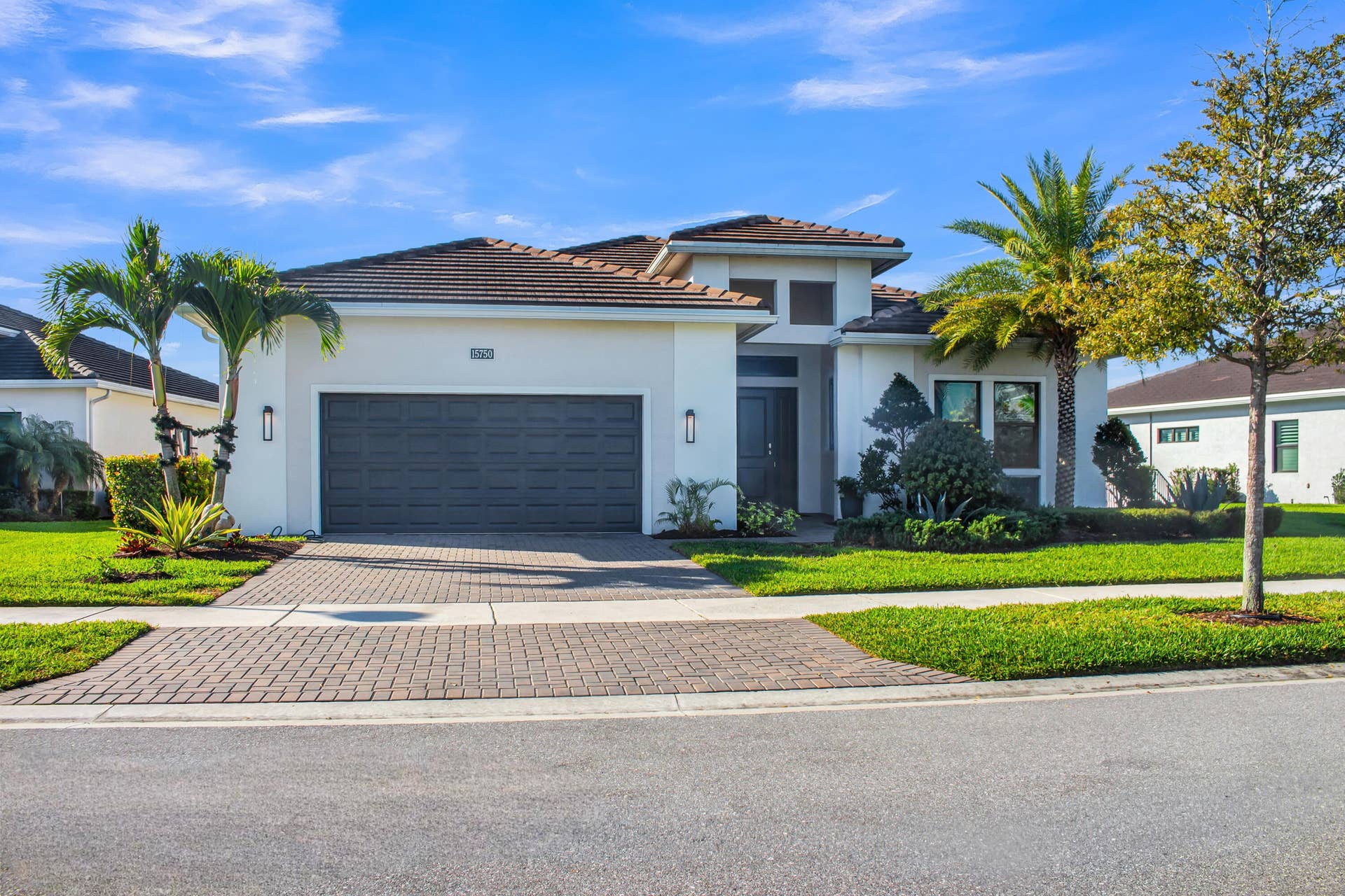 15750 LONGBOAT KEY Drive, Westlake, FL 33470 front