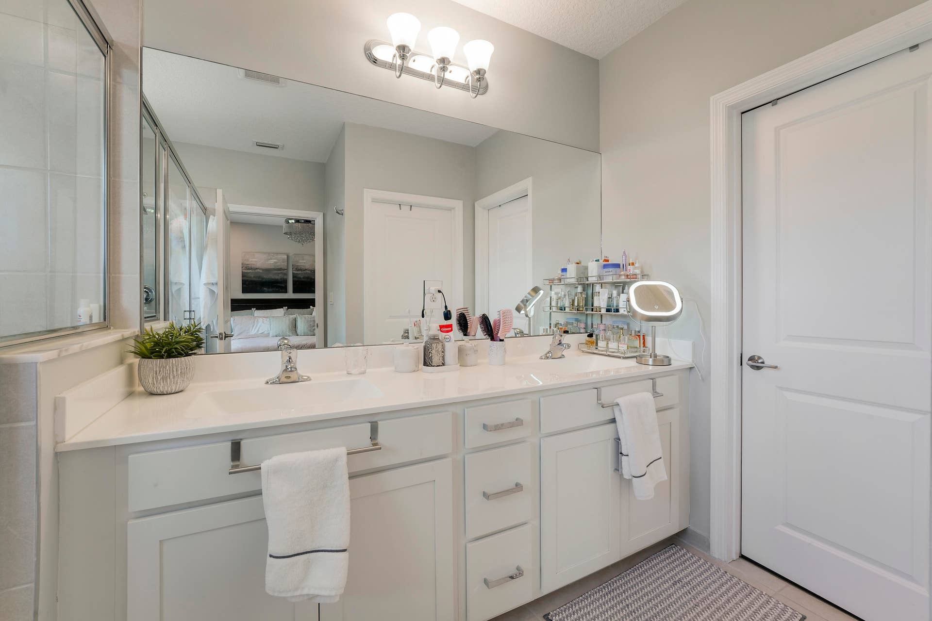 Primary Bathroom Suite