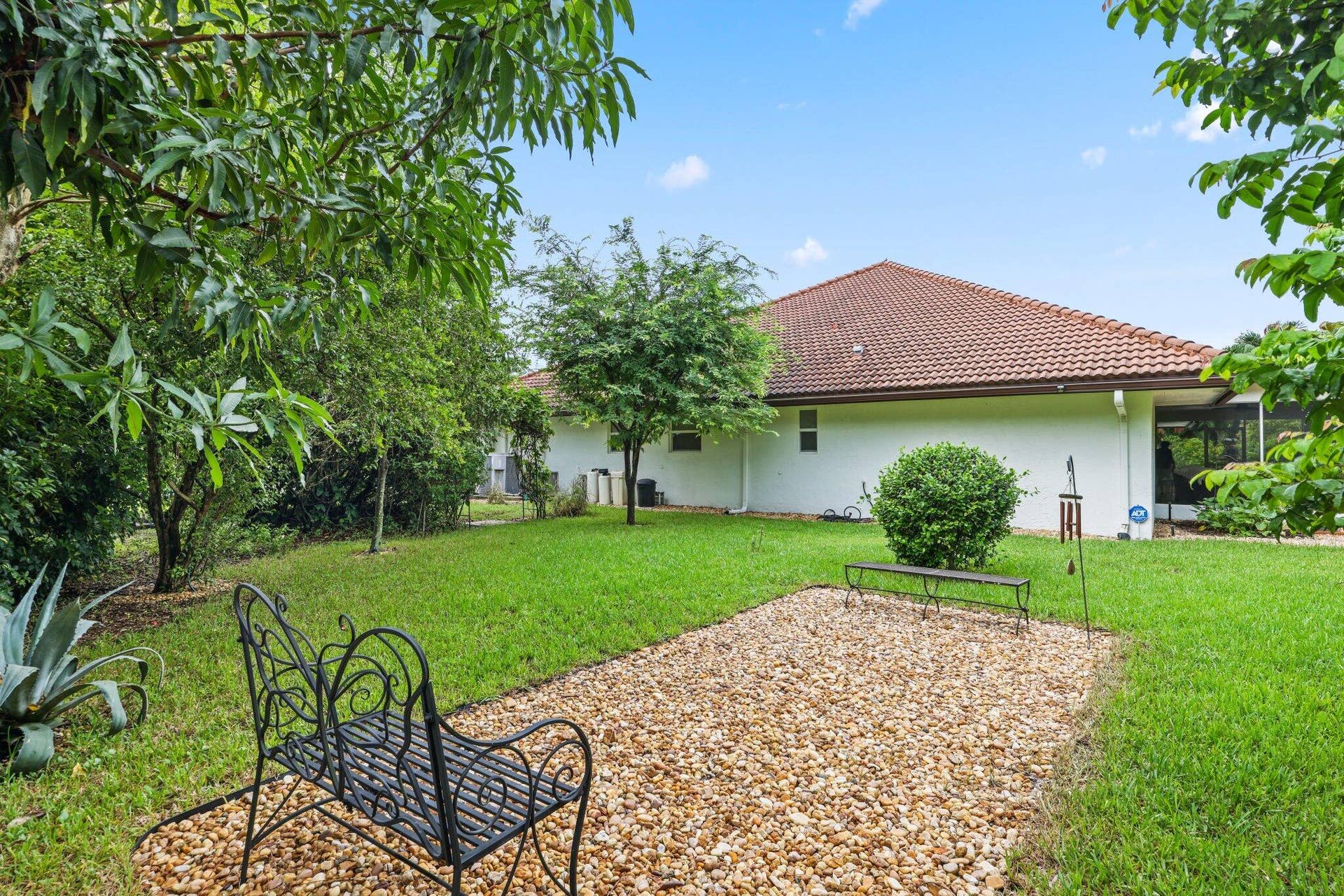 4535 Oak Tree Court, Delray Beach, FL 33445 Yard