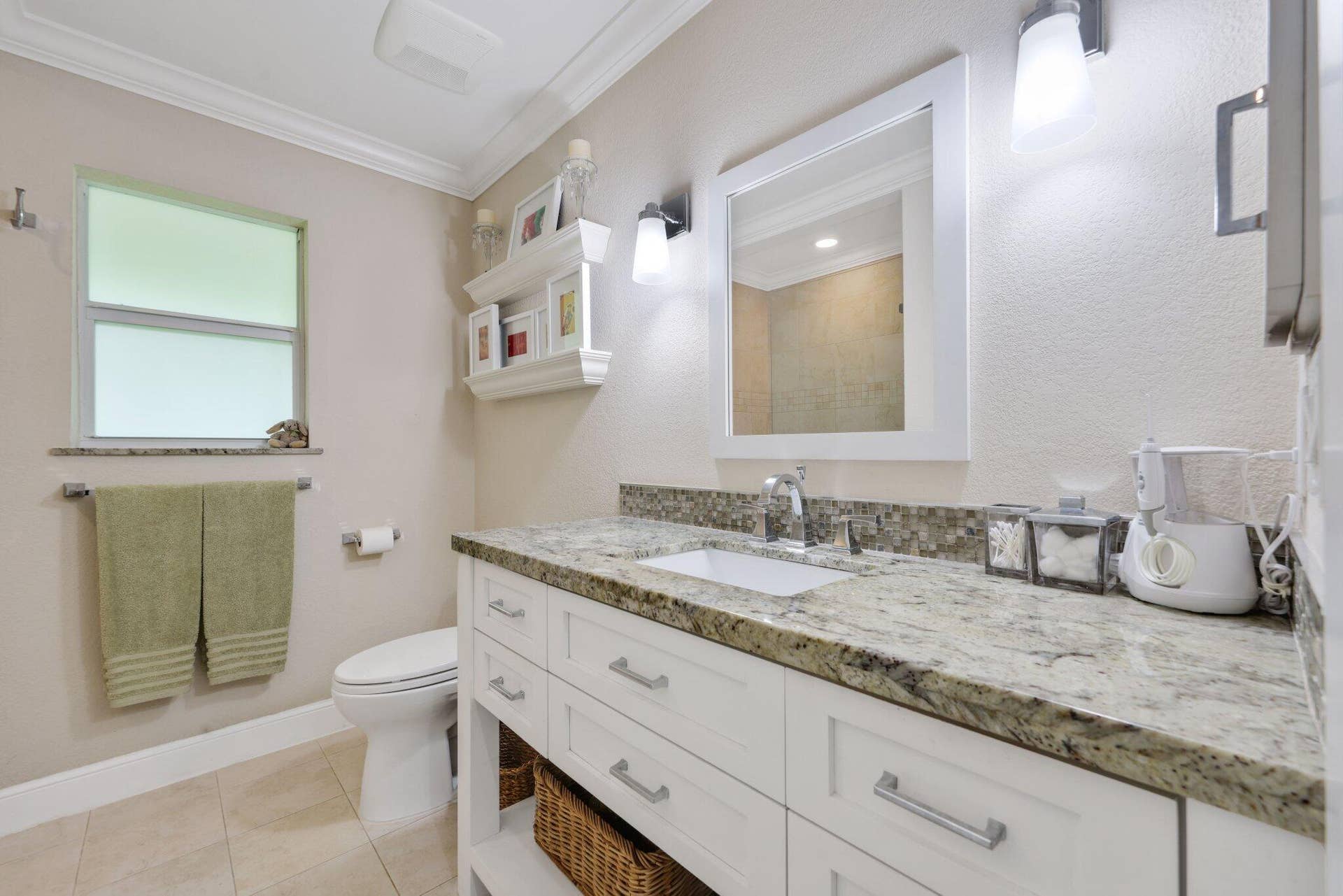 4535 Oak Tree Court, Delray Beach, FL 33445 Bathroom 3