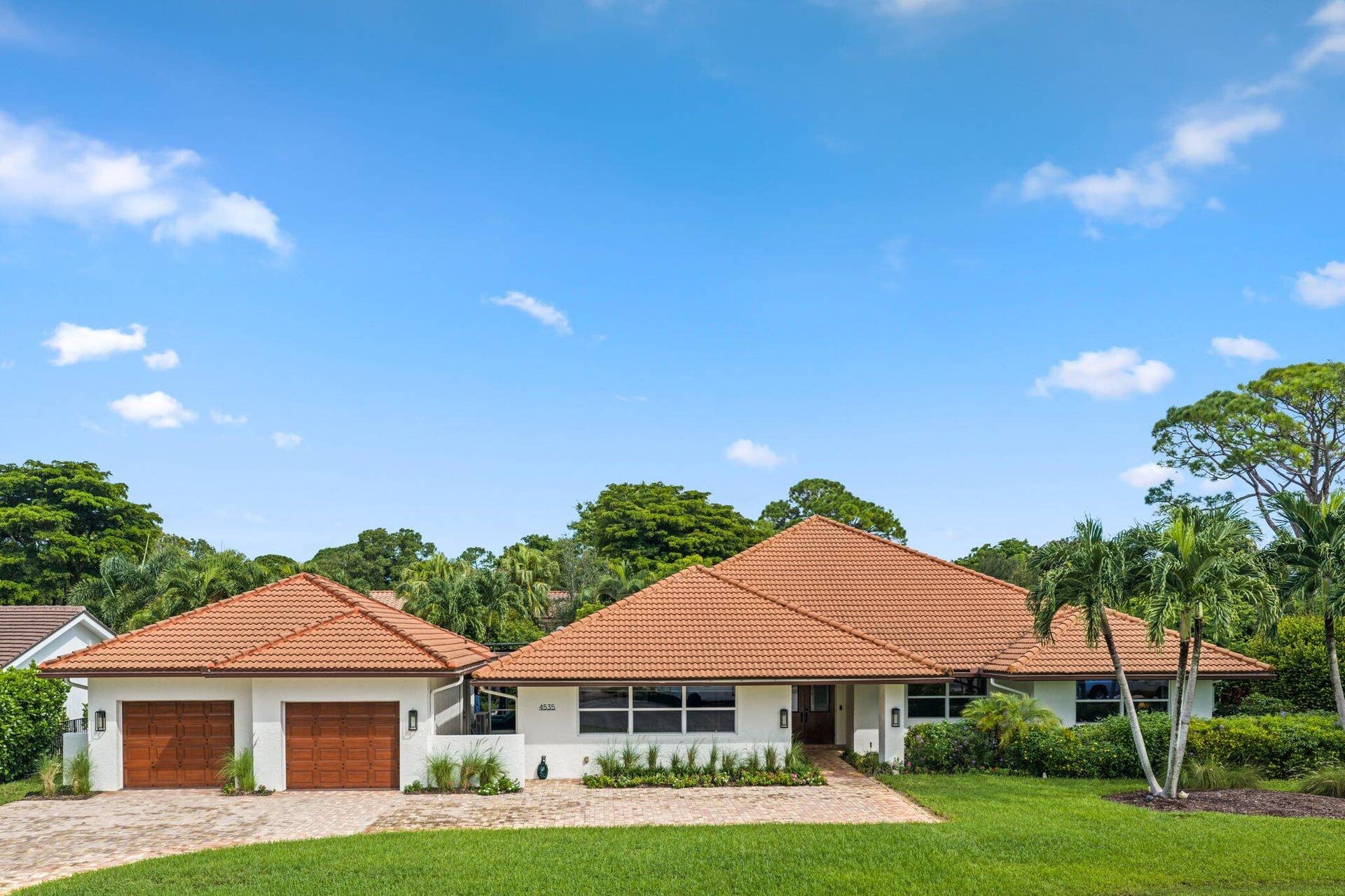 4535 Oak Tree Court, Delray Beach, FL 33445 Exterior Front