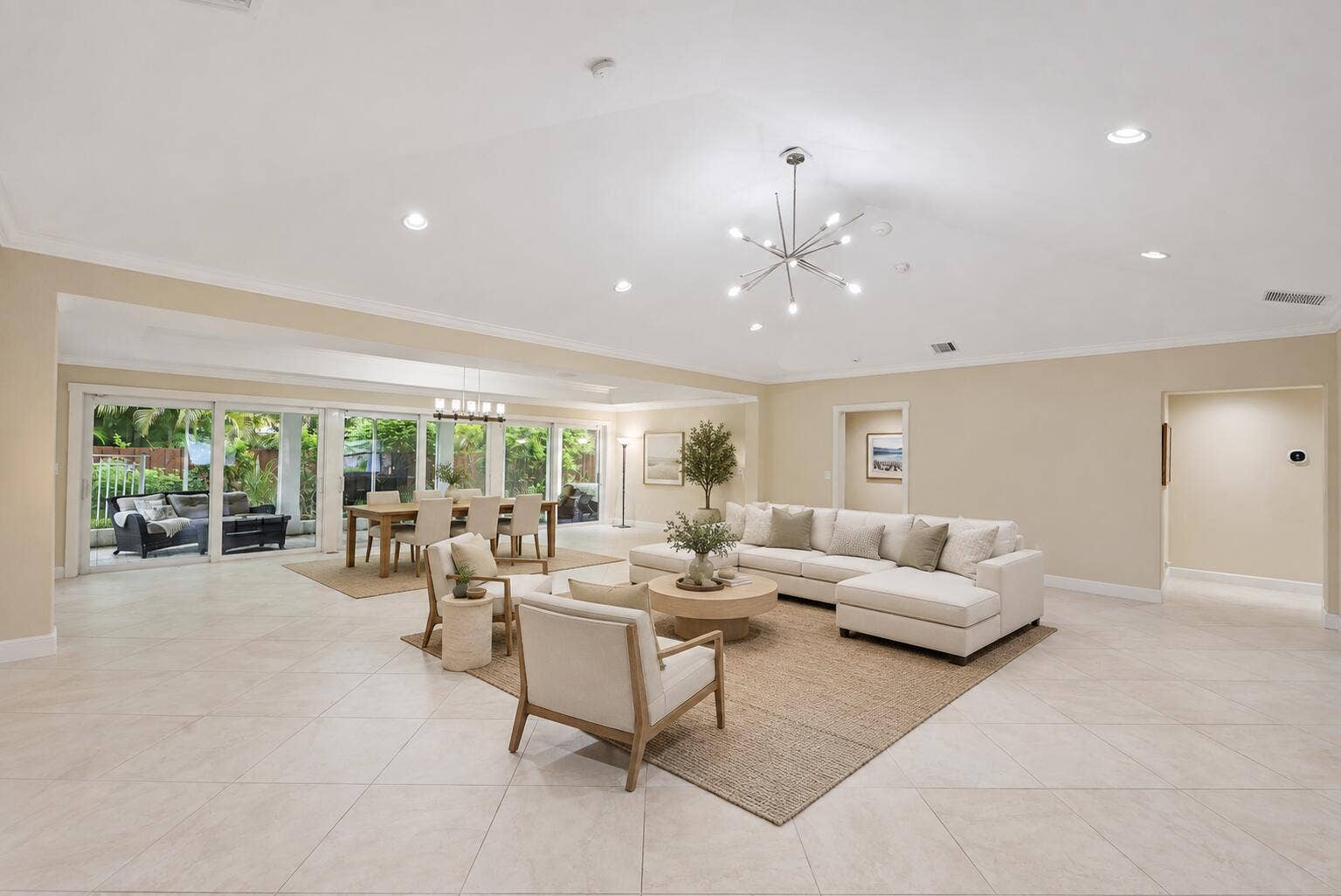 4535 Oak Tree Court, Delray Beach, FL 33445 ai staged
