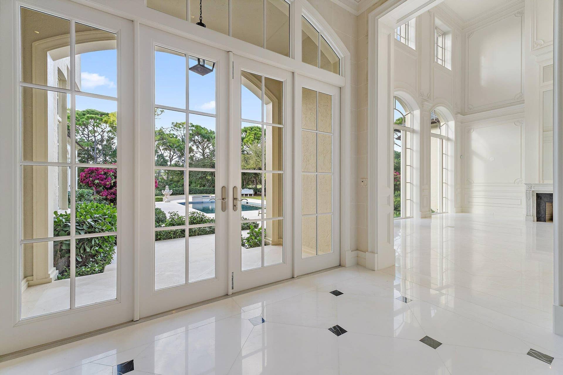 146 Bears Club Drive, Jupiter, FL 33477 View to Rear lawn & Pool