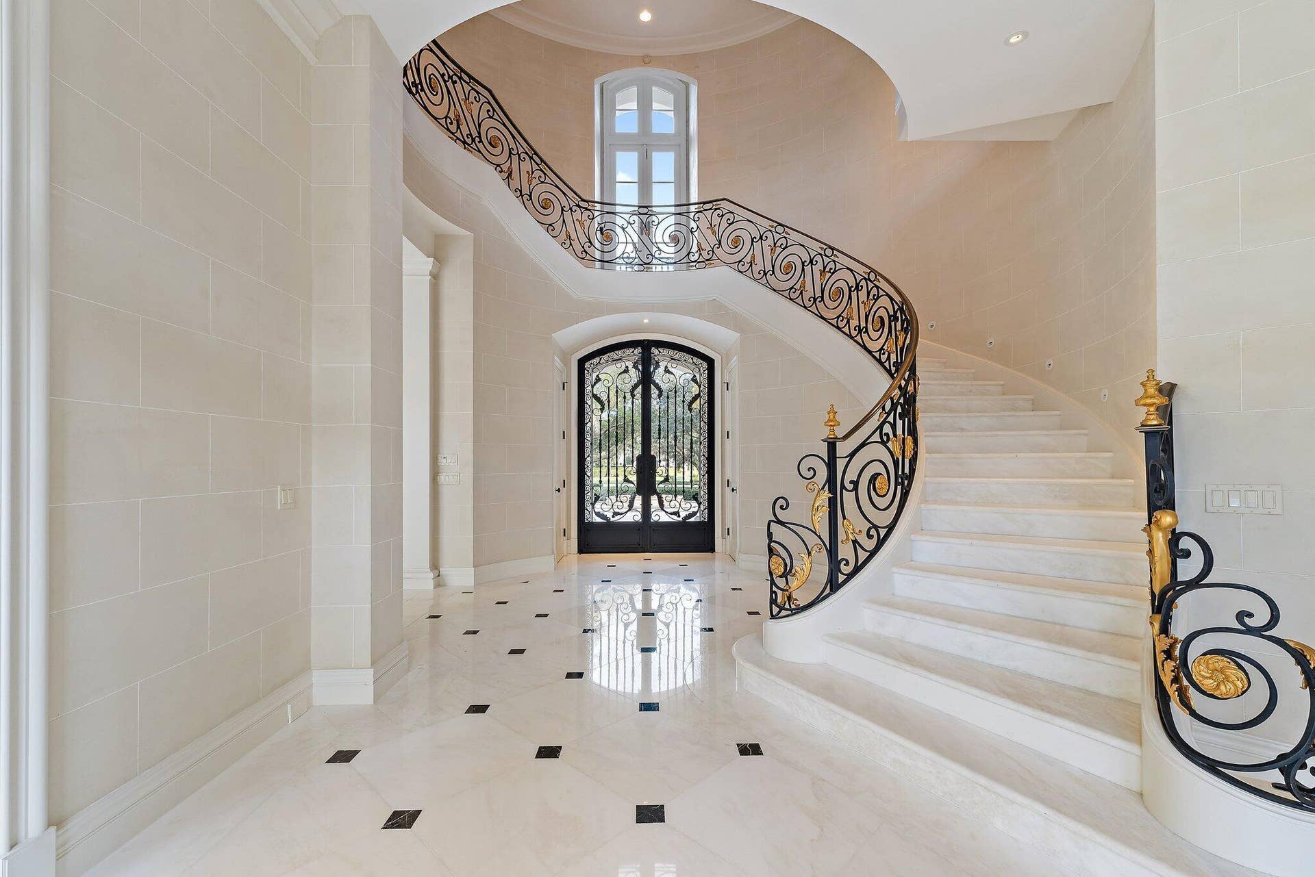 146 Bears Club Drive, Jupiter, FL 33477 Foyer & Staircase
