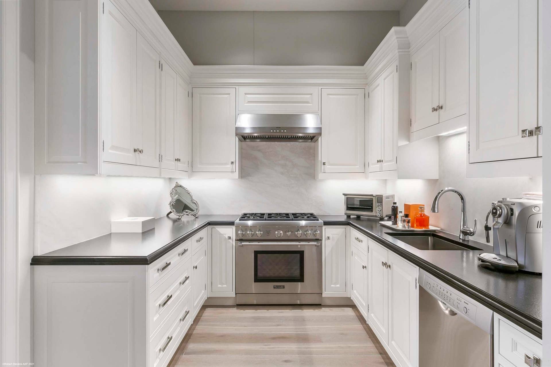146 Bears Club Drive, Jupiter, FL 33477 Chef's Kitchen