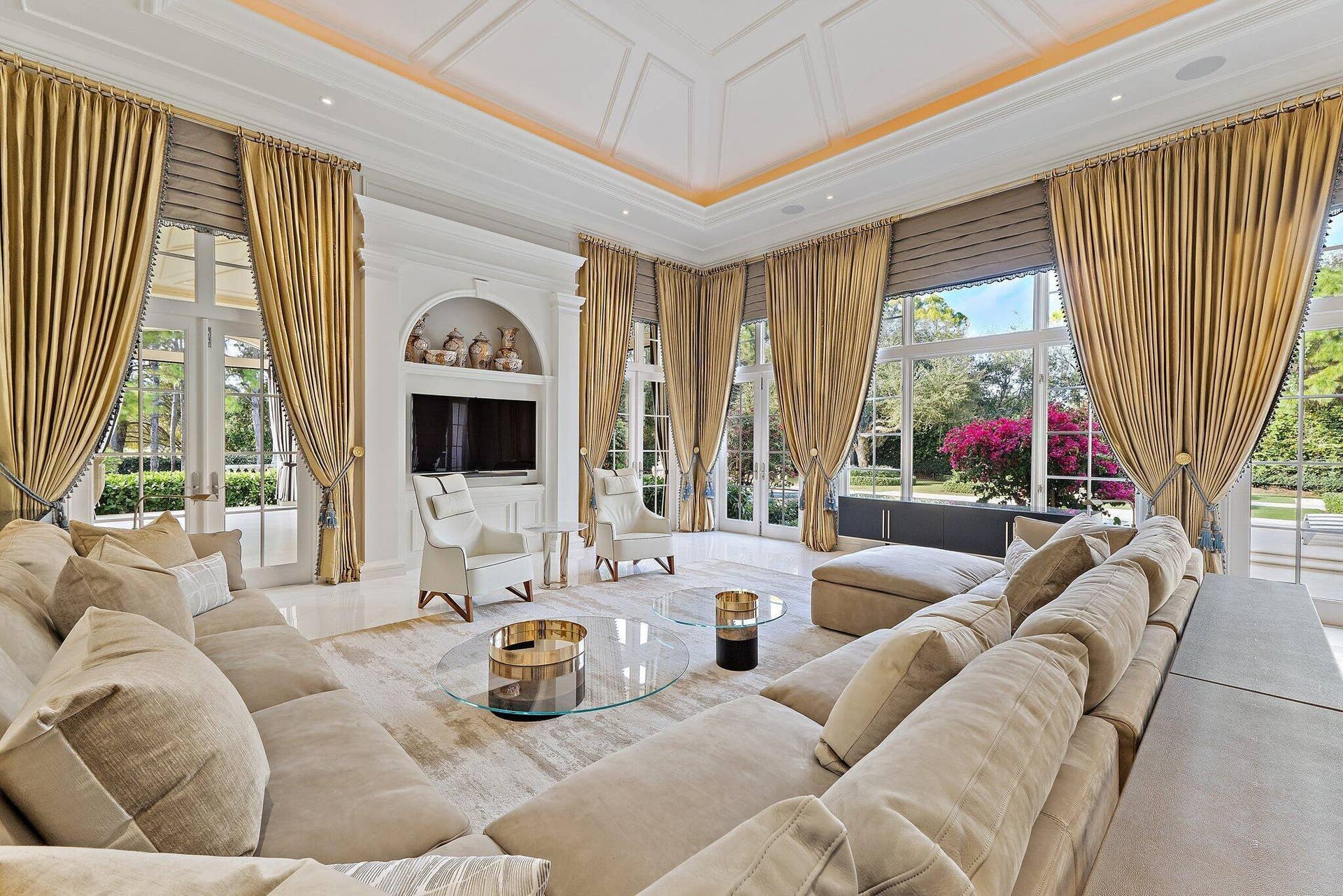 146 Bears Club Drive, Jupiter, FL 33477 Family Room