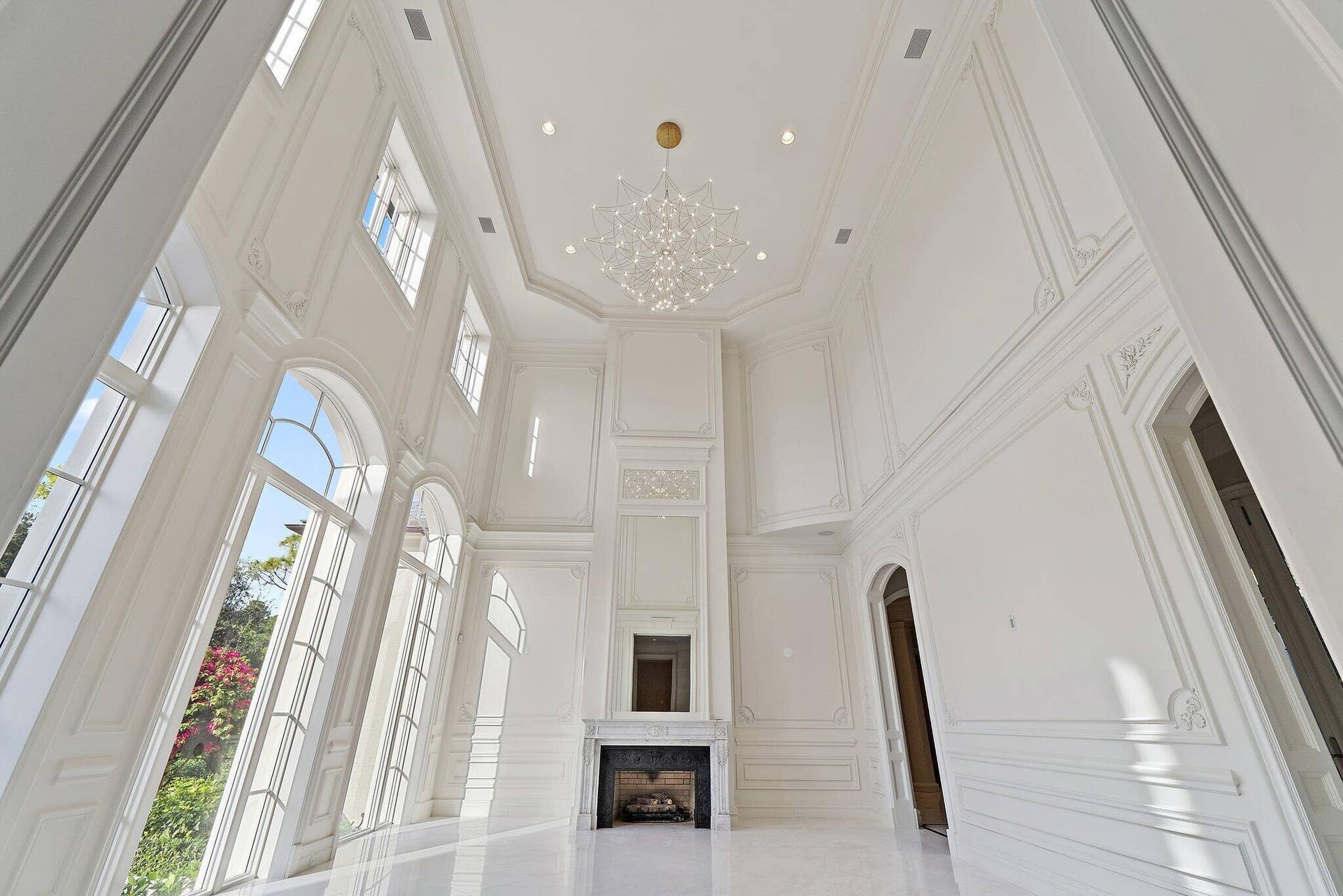 146 Bears Club Drive, Jupiter, FL 33477 Living Room