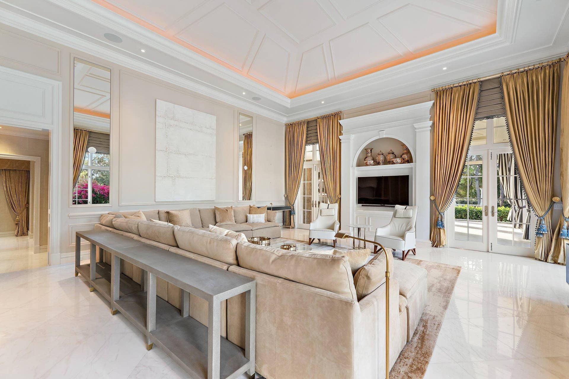 146 Bears Club Drive, Jupiter, FL 33477 family Room