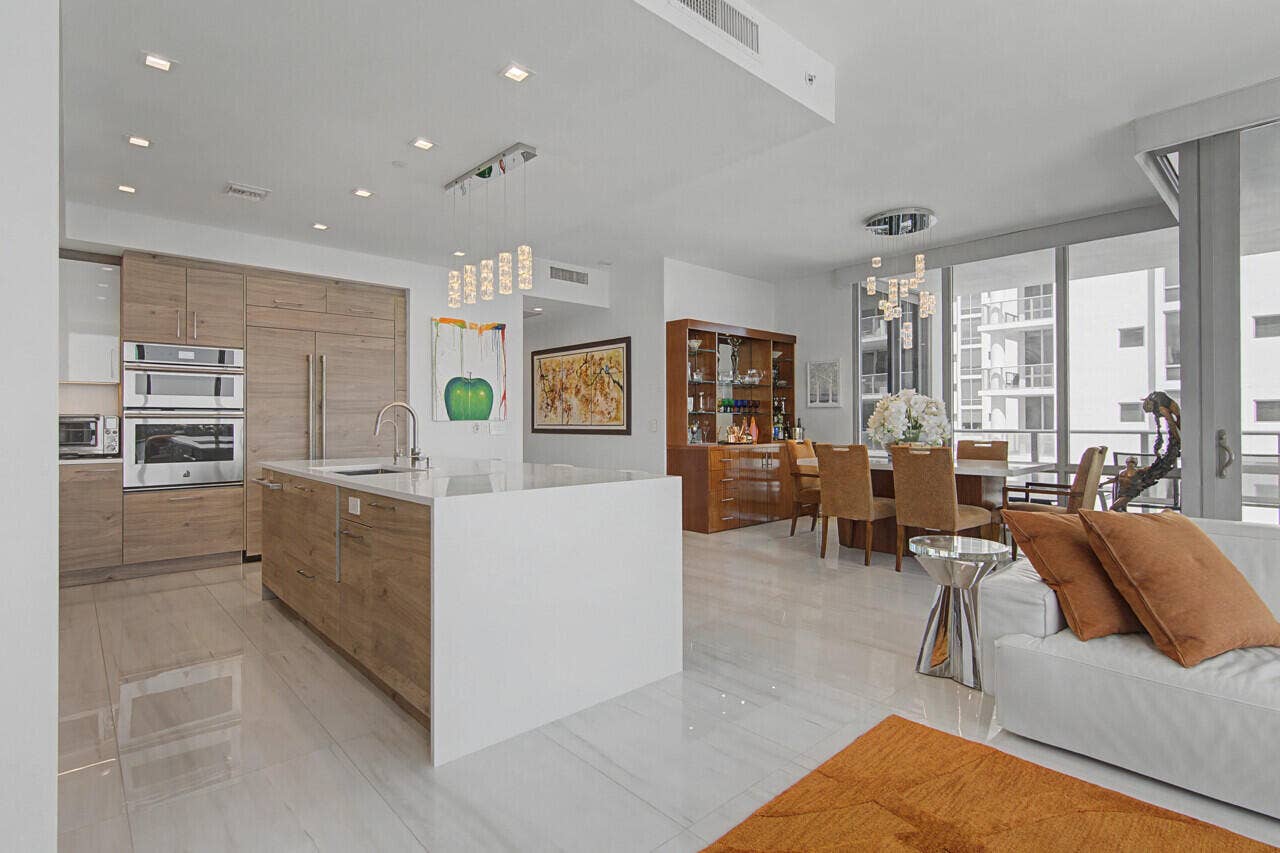 3 WATER CLUB Way, #1201, North Palm Beach, FL 33408 24-3-Water-Club-27