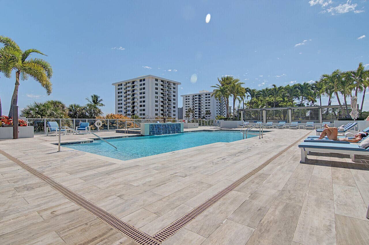 3 WATER CLUB Way, #1201, North Palm Beach, FL 33408 63-3-Water-Club-68