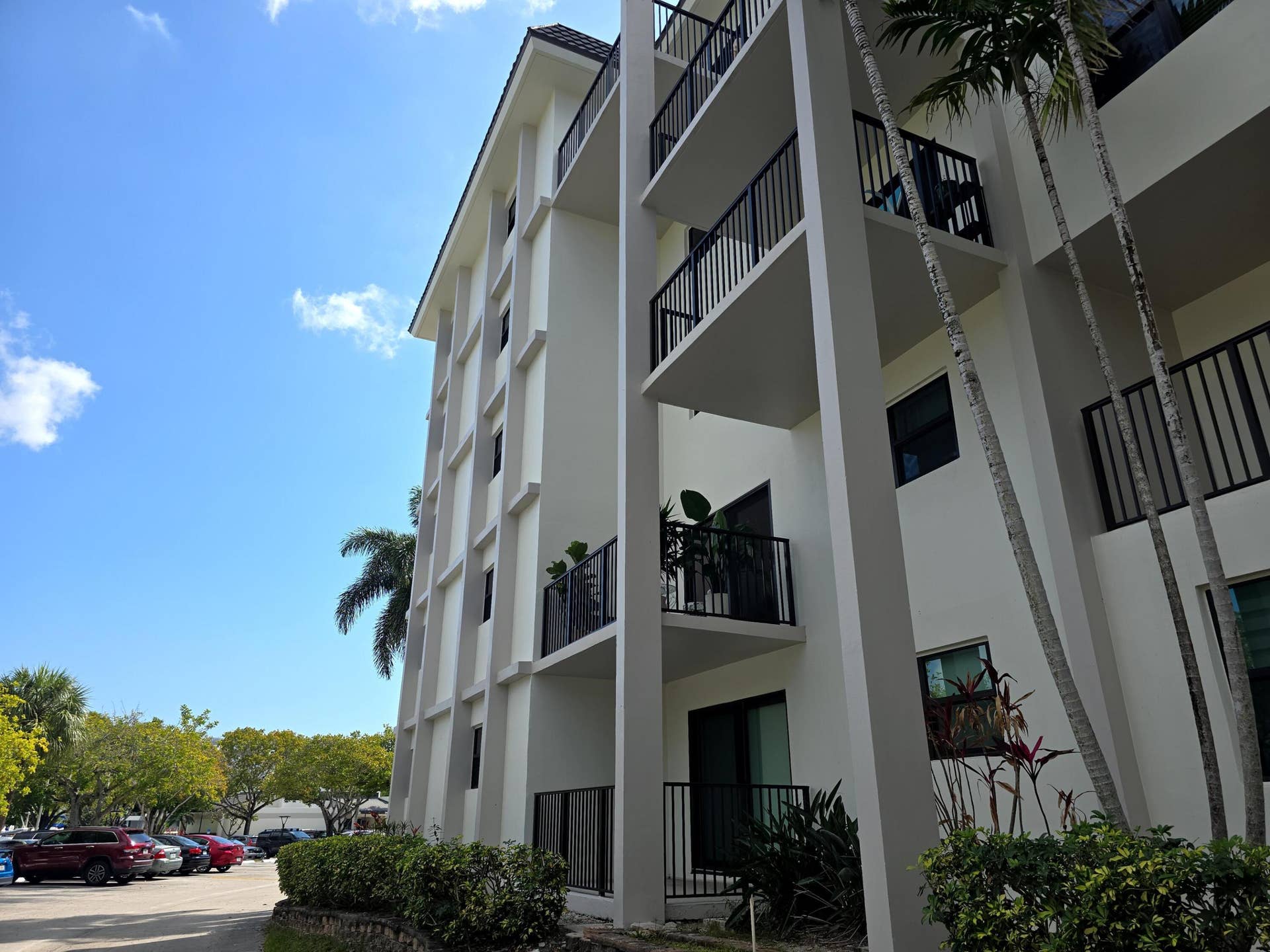 1000 RIVER REACH Drive, #517, Fort Lauderdale, Fort Lauderdale, FL 33315 Flow_IMG_20250401_104347_01_409