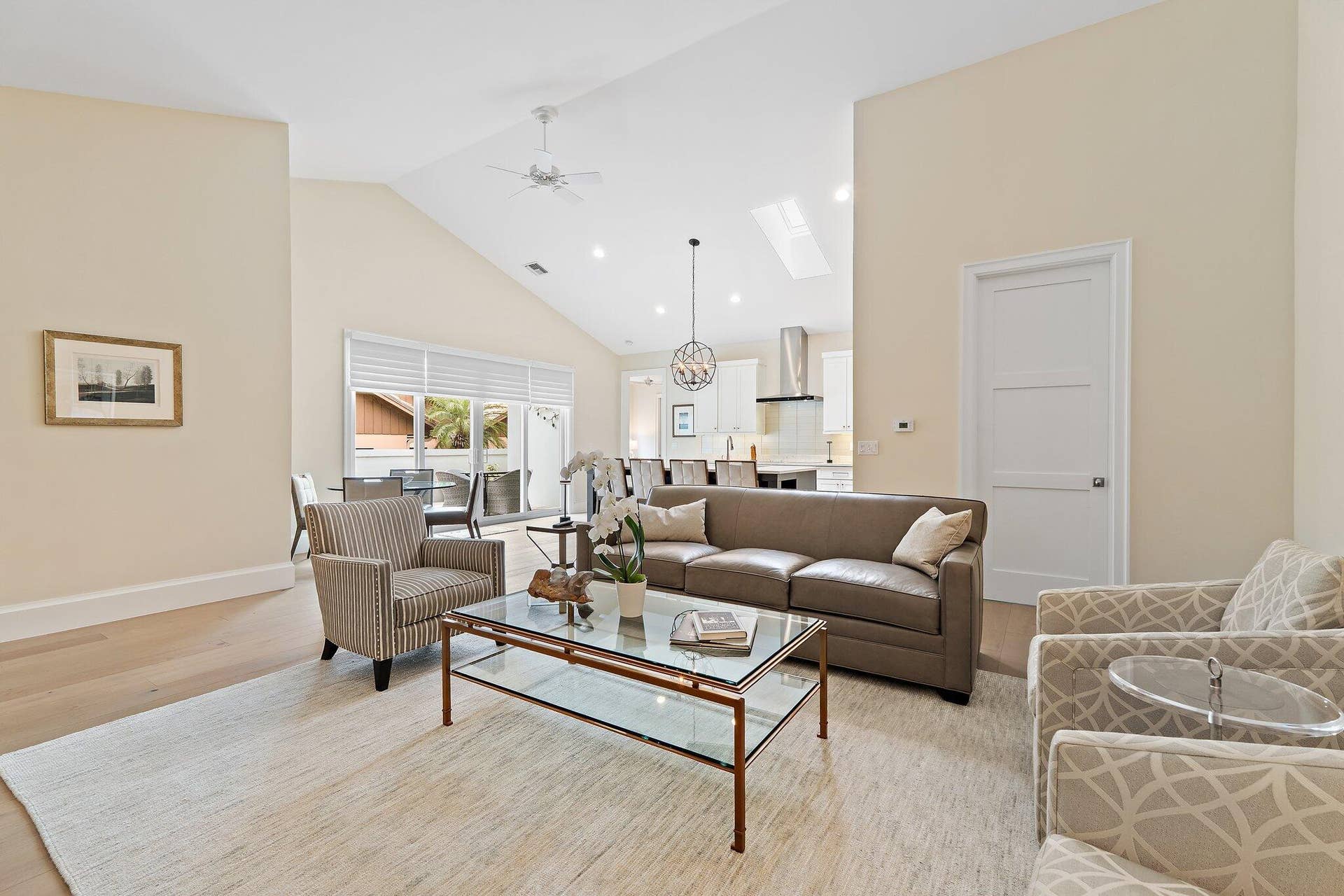 12200 SE BIRKDALE Run, Jupiter, FL 33469 Family Room/Kitchen