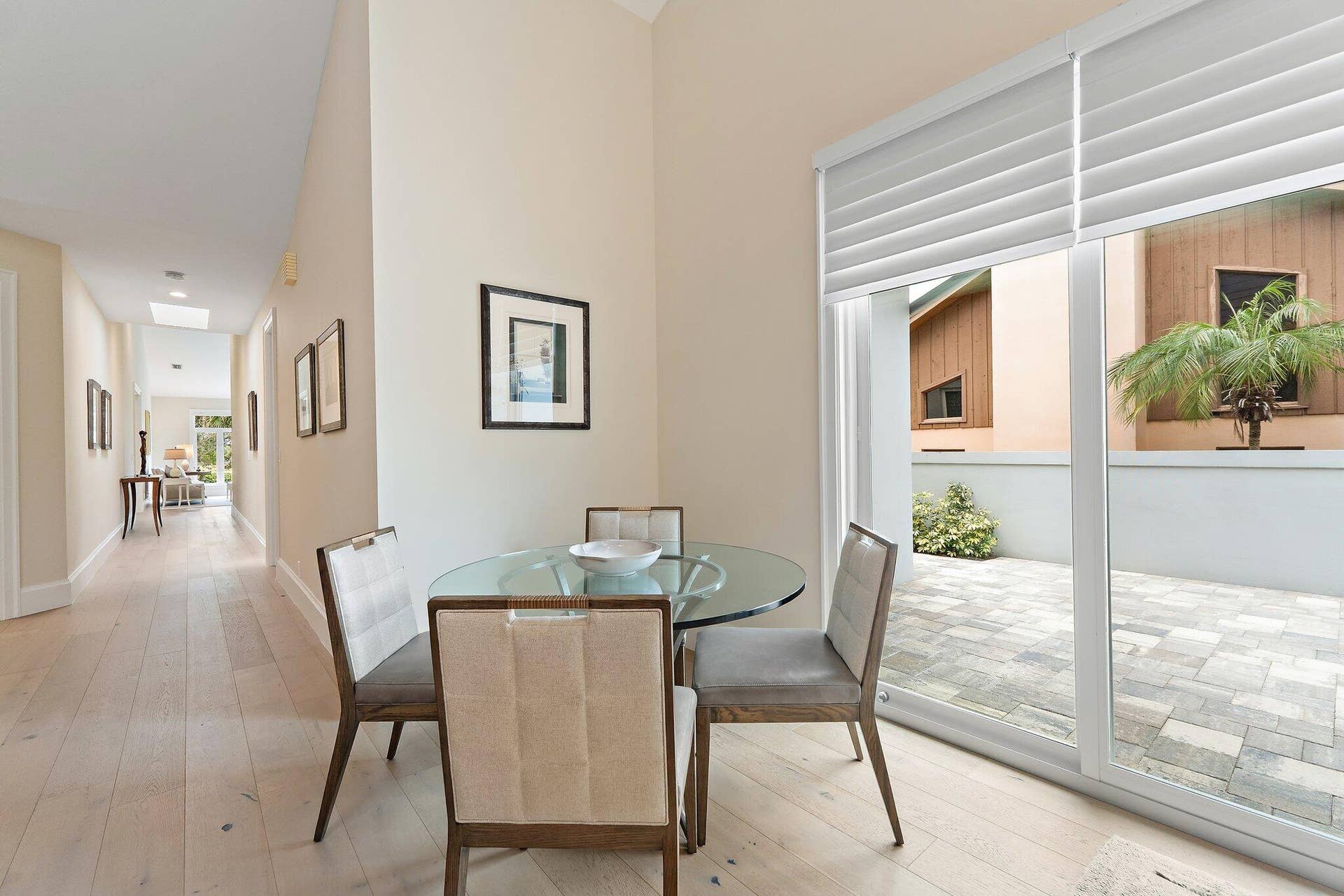 12200 SE BIRKDALE Run, Jupiter, FL 33469 Breakfast Area
