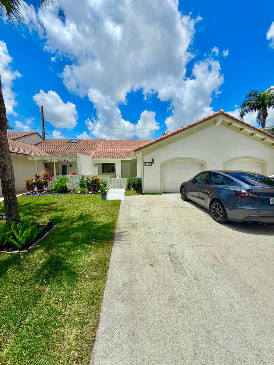 Property photo for 21547 Altamira Avenue, Boca Raton, FL