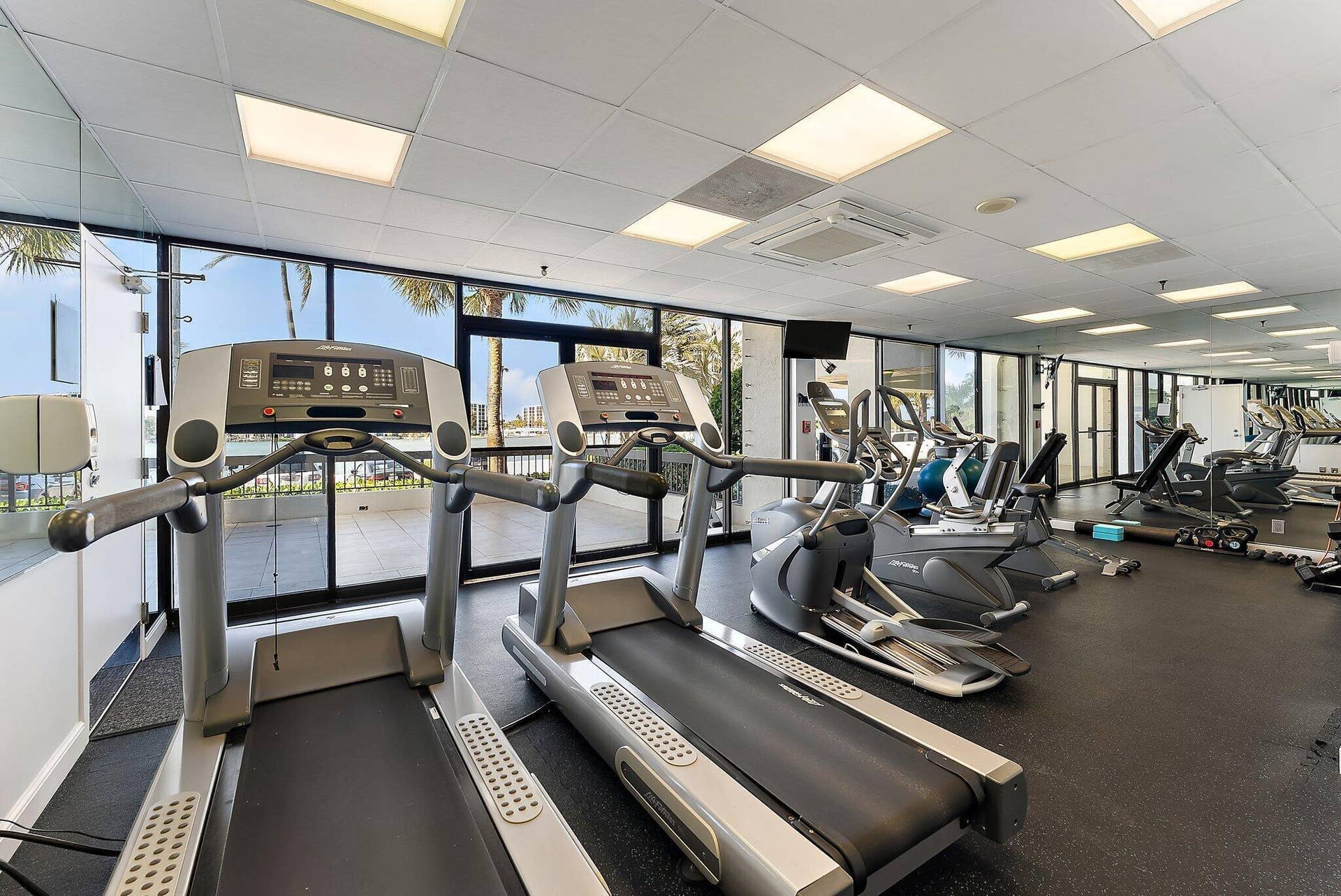 19750 S BEACH Road, #7050, Tequesta, FL 33469 Fitness Center