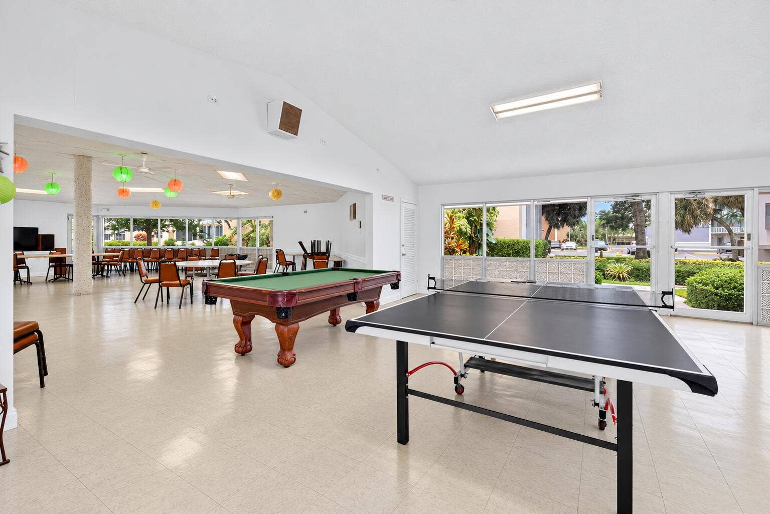 620 NE 12th Avenue, #202, Hallandale Beach, FL 33009 cd401d45-6ab7-4eb0-872d-cbe68c4388e3
