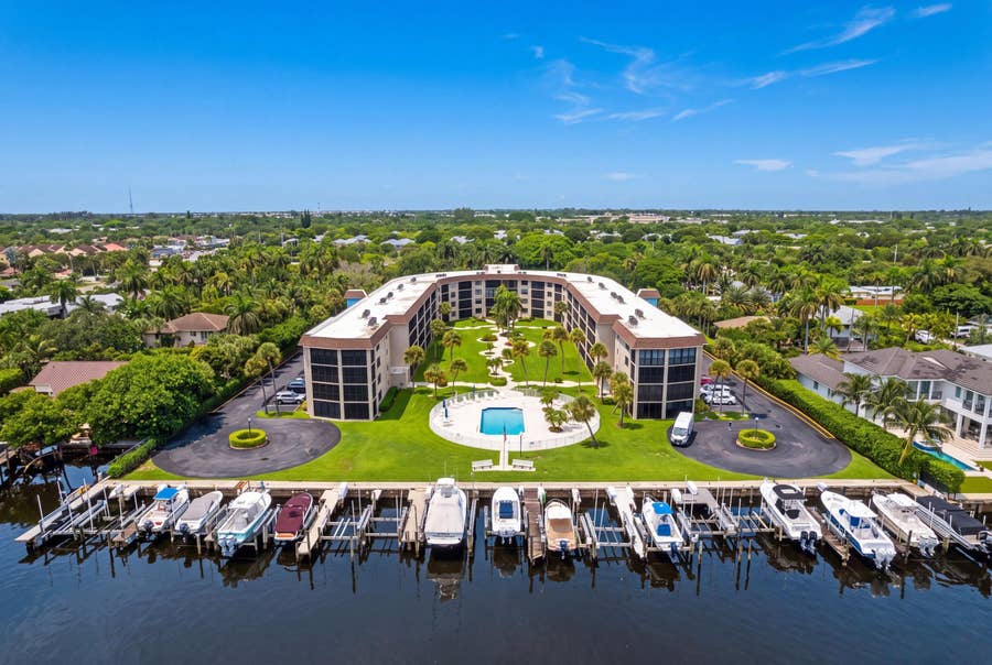 Property photo for 2424 N Federal Highway, #305, Boynton Beach, FL
