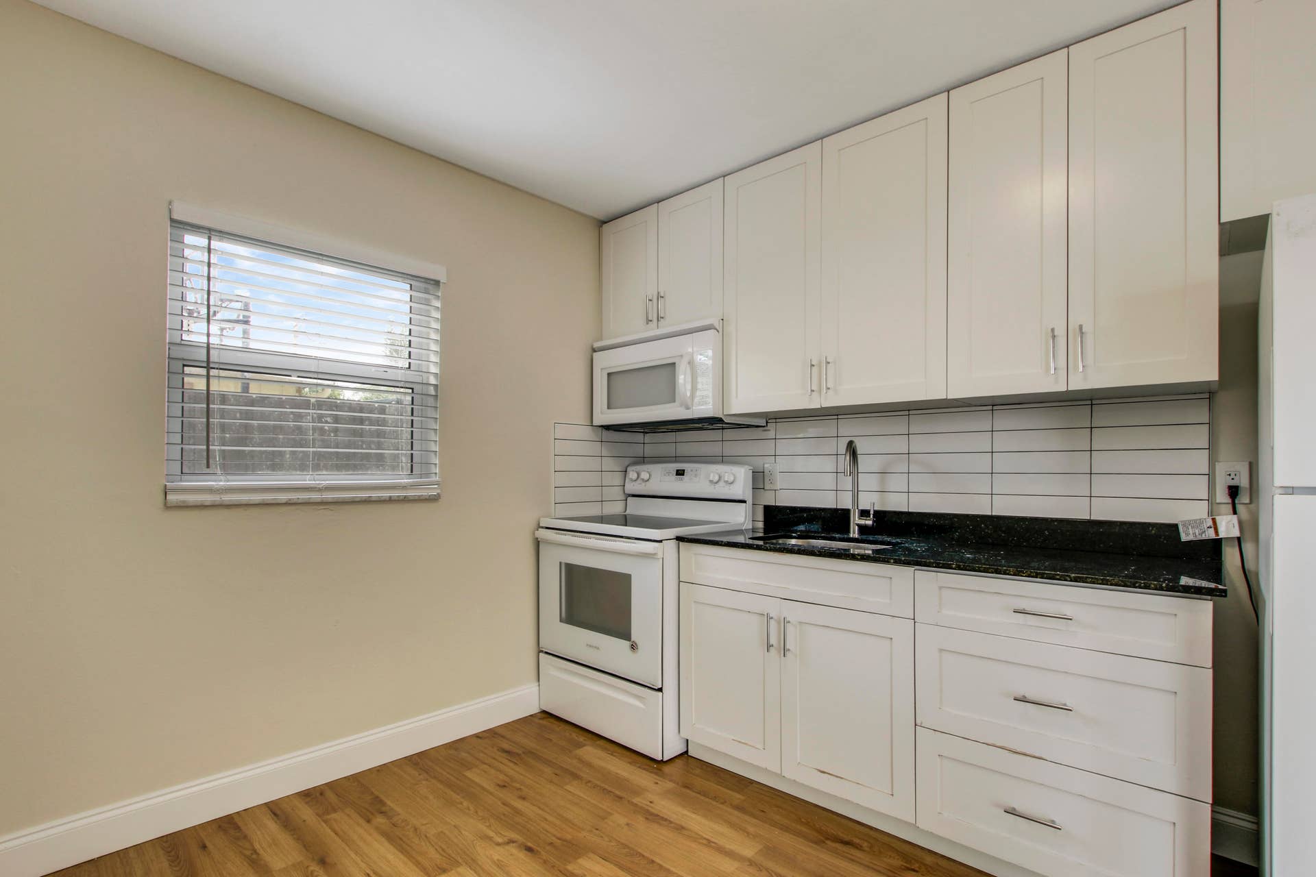 593 PALMETTO Drive, #1, West Palm Beach, FL 33403 Palmetto 7