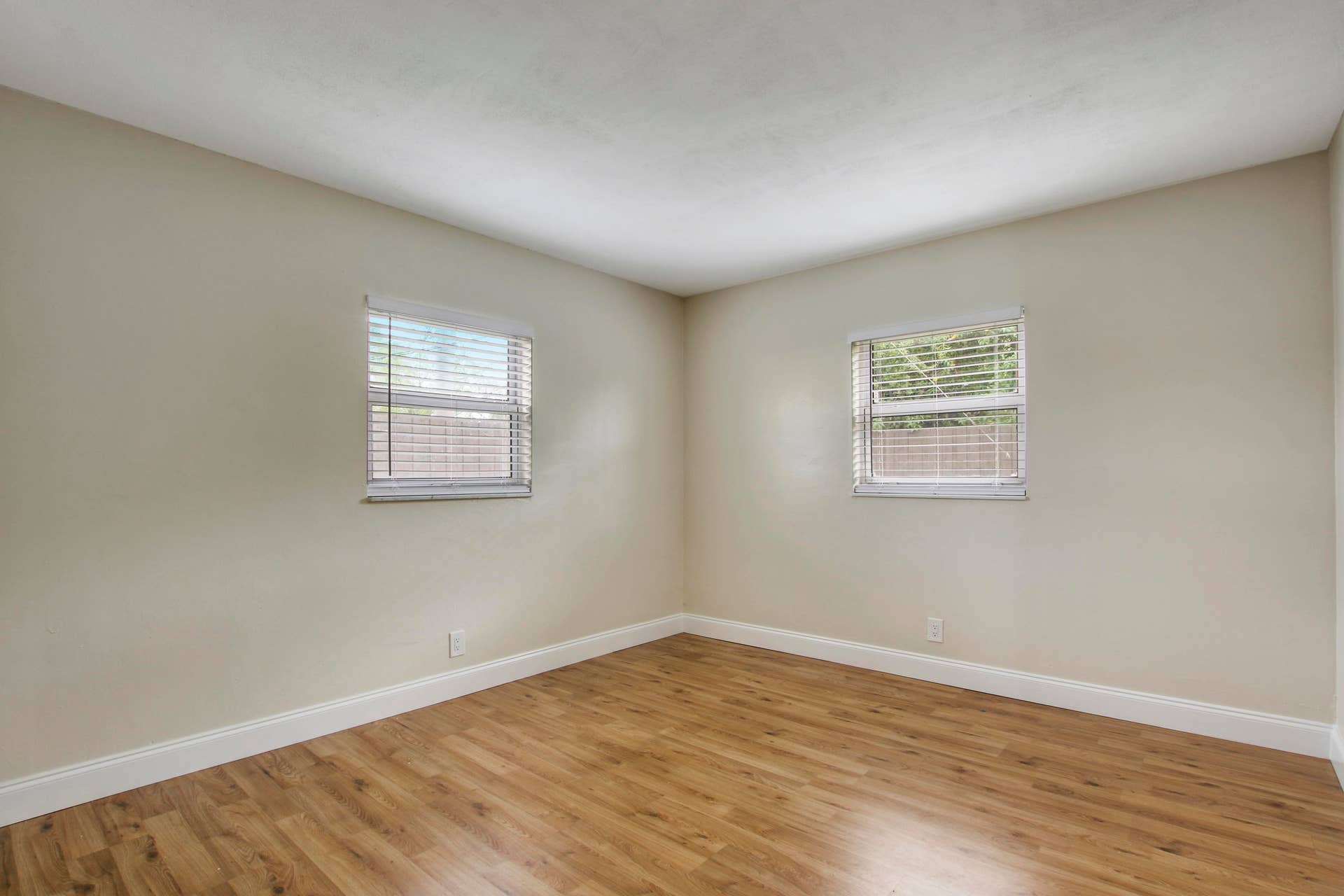 593 PALMETTO Drive, #1, West Palm Beach, FL 33403 Palmetto 3