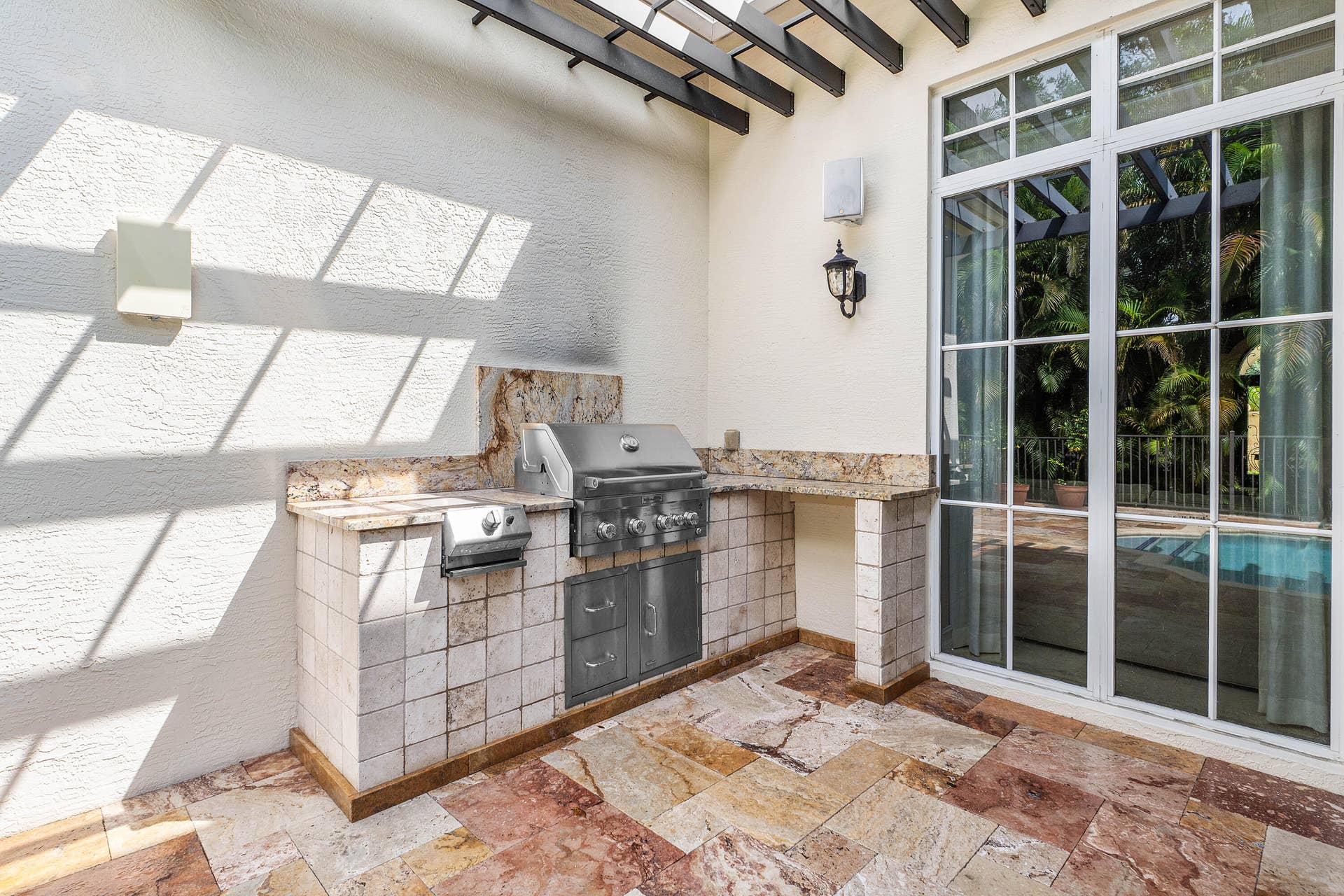 Summer Kitchen