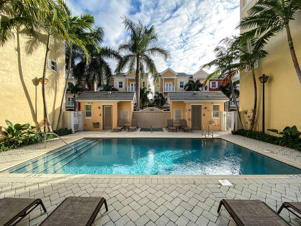 2326 Vintage Circle, Lighthouse Point, FL 33064 IMG_1228