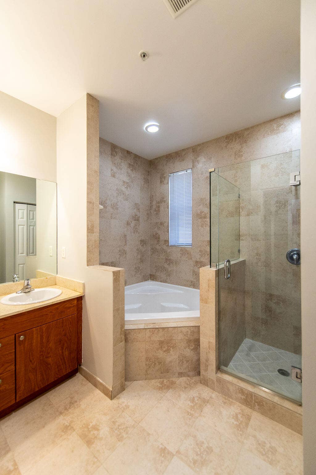 2326 Vintage Circle, Lighthouse Point, FL 33064 850_1358