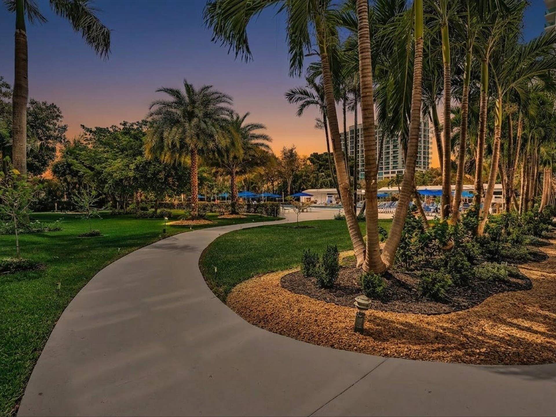 3333 NE 34TH Street, #418, Fort Lauderdale, FL 33308 Sunset on pool path