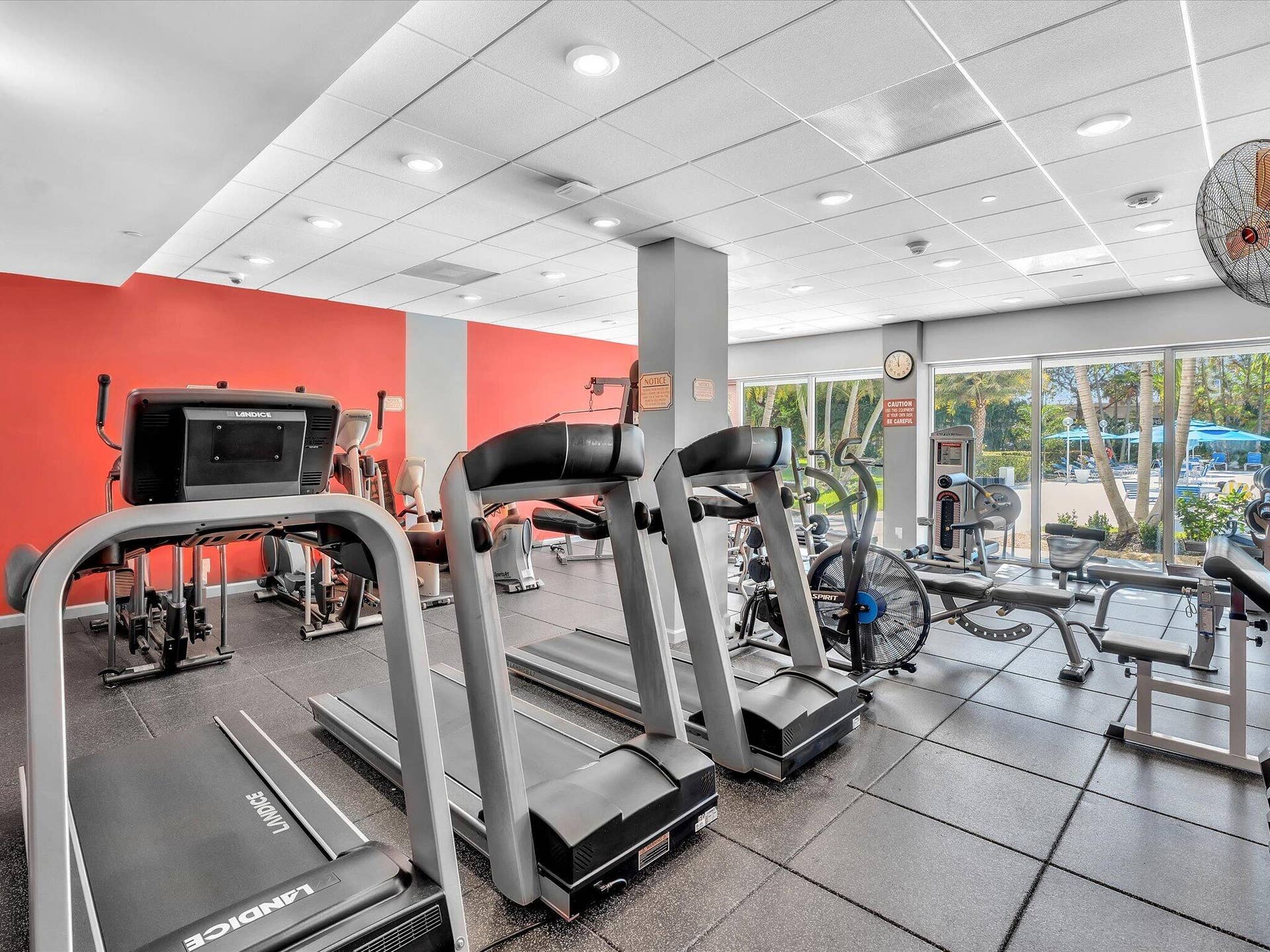 3333 NE 34TH Street, #418, Fort Lauderdale, FL 33308 Fitness center