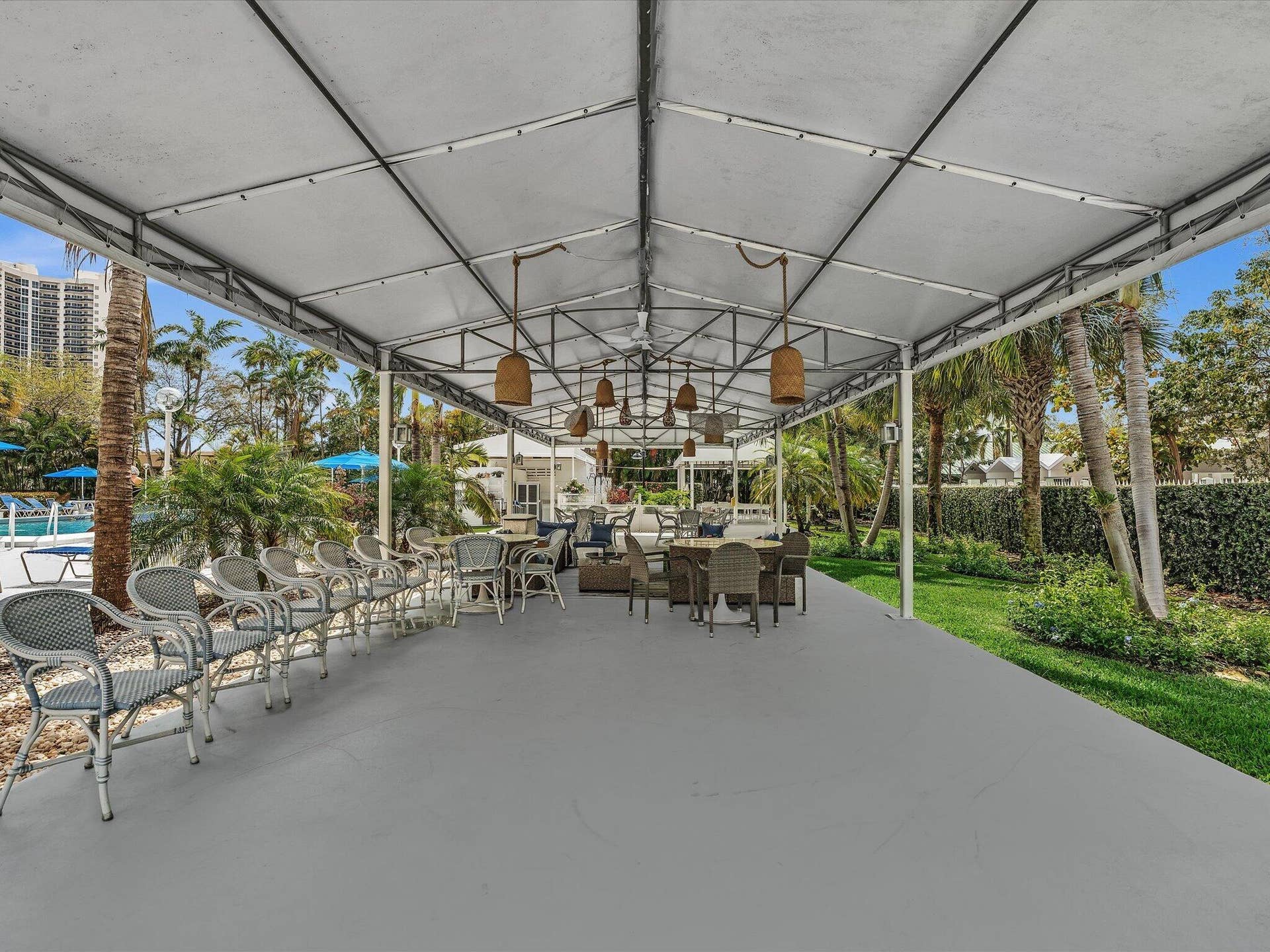 3333 NE 34TH Street, #418, Fort Lauderdale, FL 33308 Canopy for outdoor parties